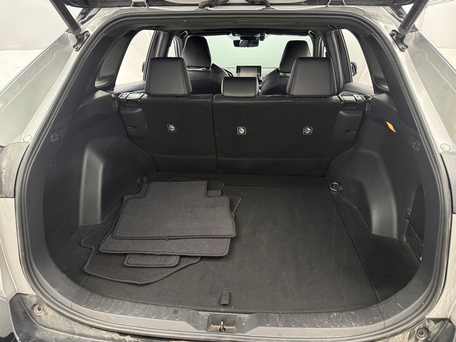 Thumbnail: 2021 Toyota RAV4 - 7
