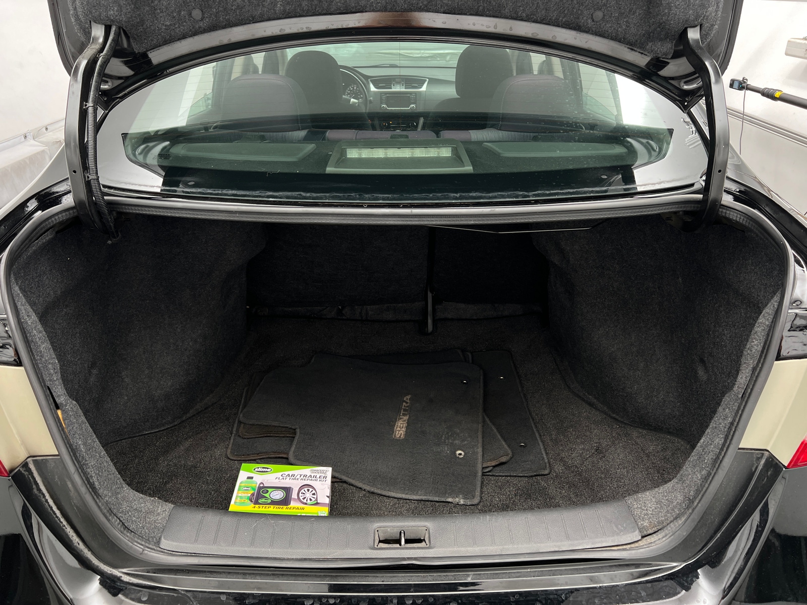 Thumbnail: 2015 Nissan Sentra - 7