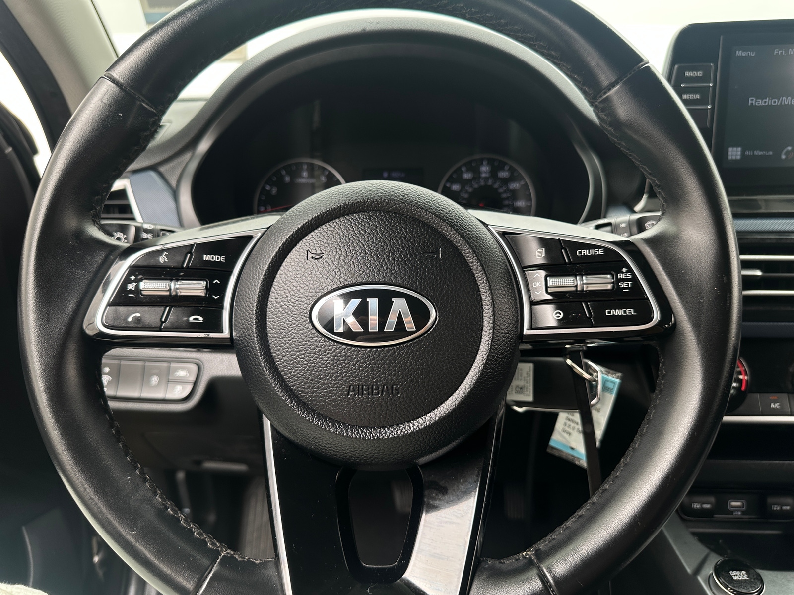 Thumbnail: 2021 Kia Seltos - 4