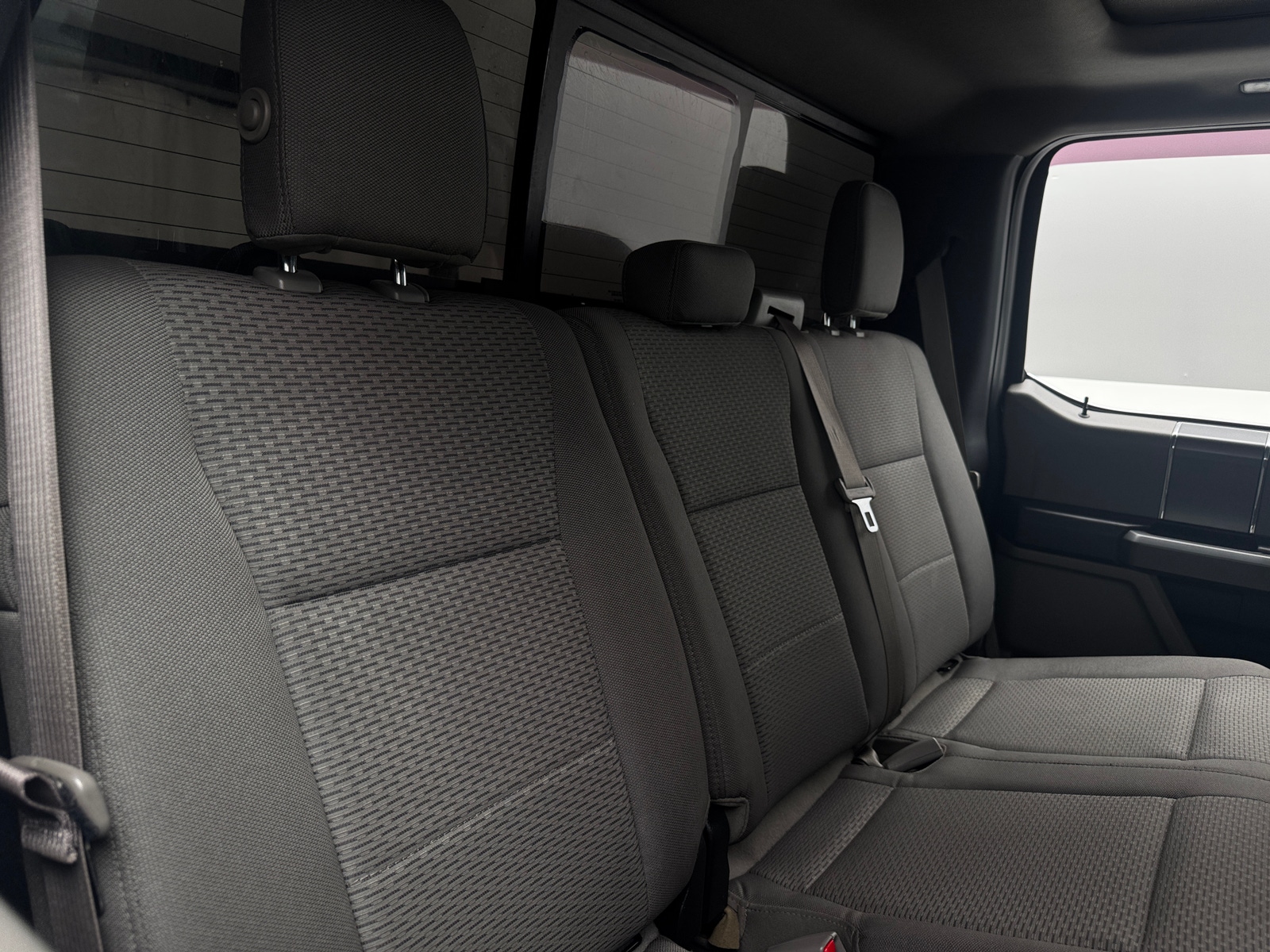 Thumbnail: 2016 Ford Econoline - 6