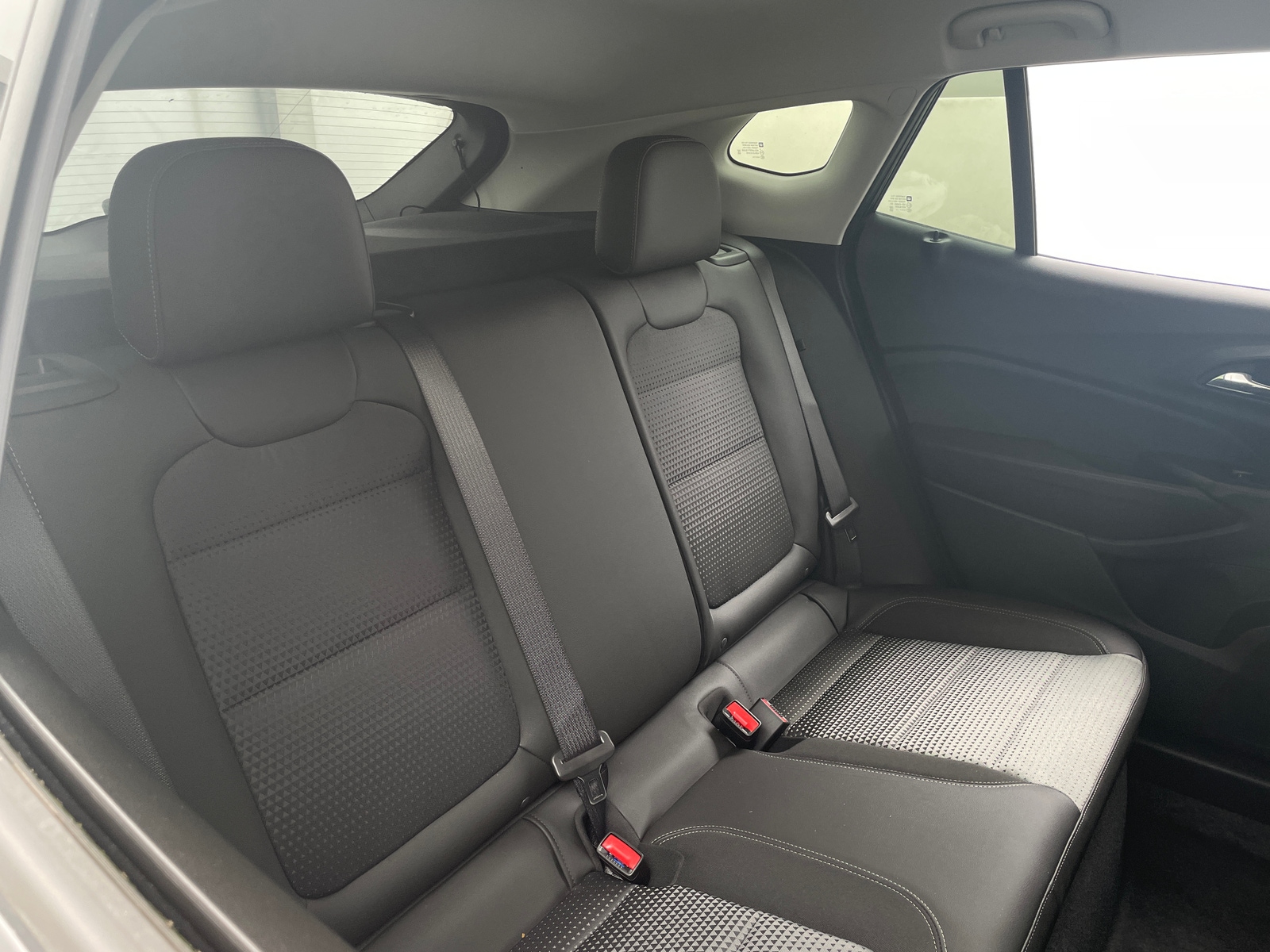 Thumbnail: 2025 Chevrolet Trax - 6