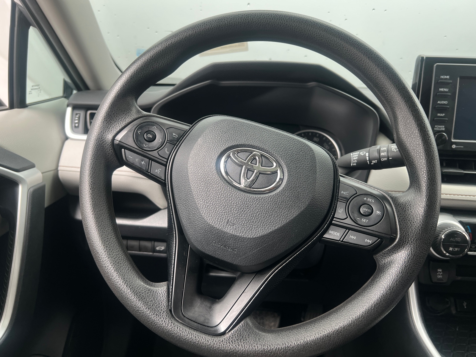 Thumbnail: 2021 Toyota RAV4 - 5