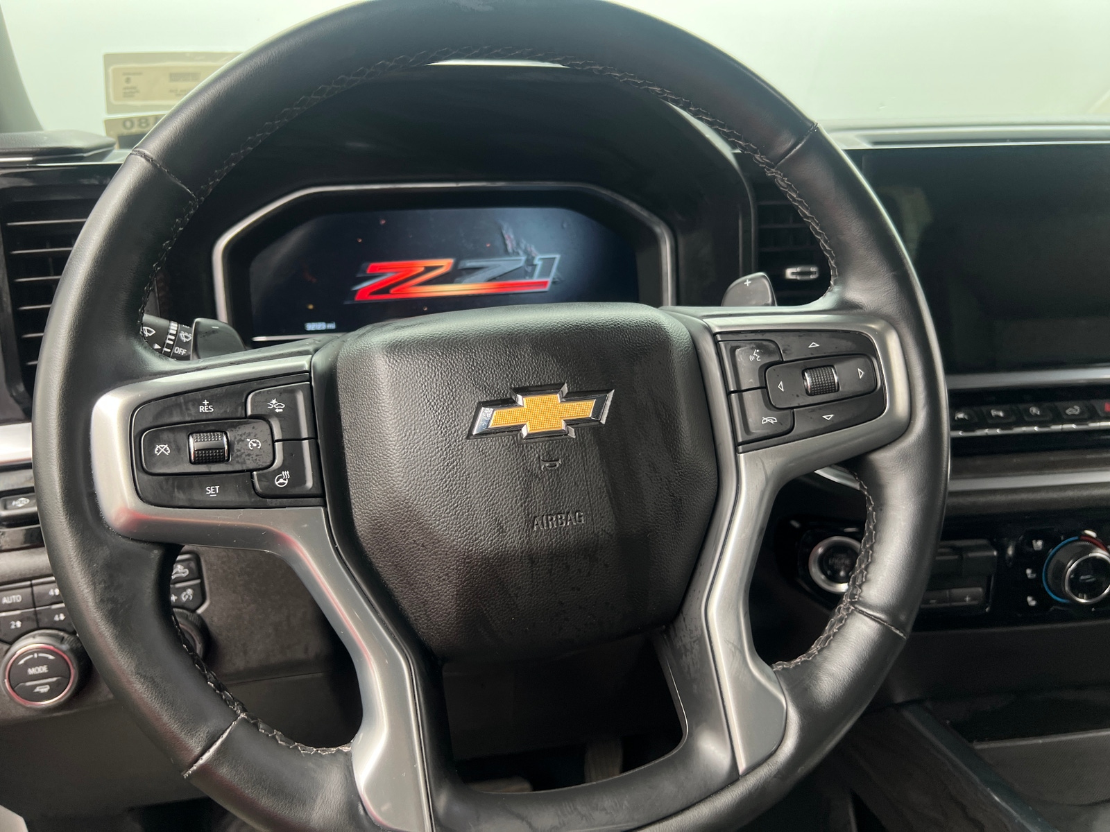 Thumbnail: 2024 Chevrolet Silverado 1500 - 4
