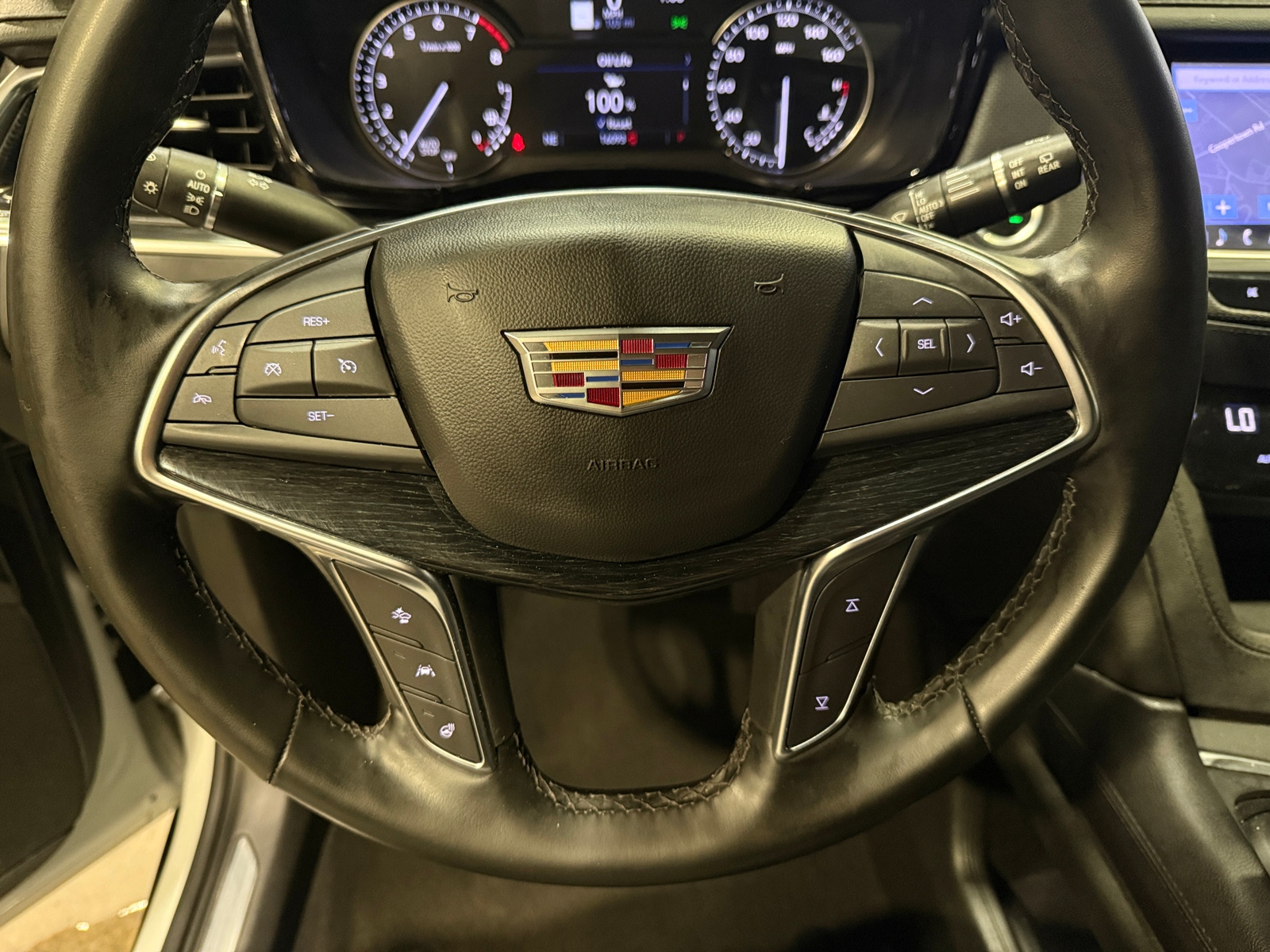 Thumbnail: 2025 Cadillac XT5 - 4