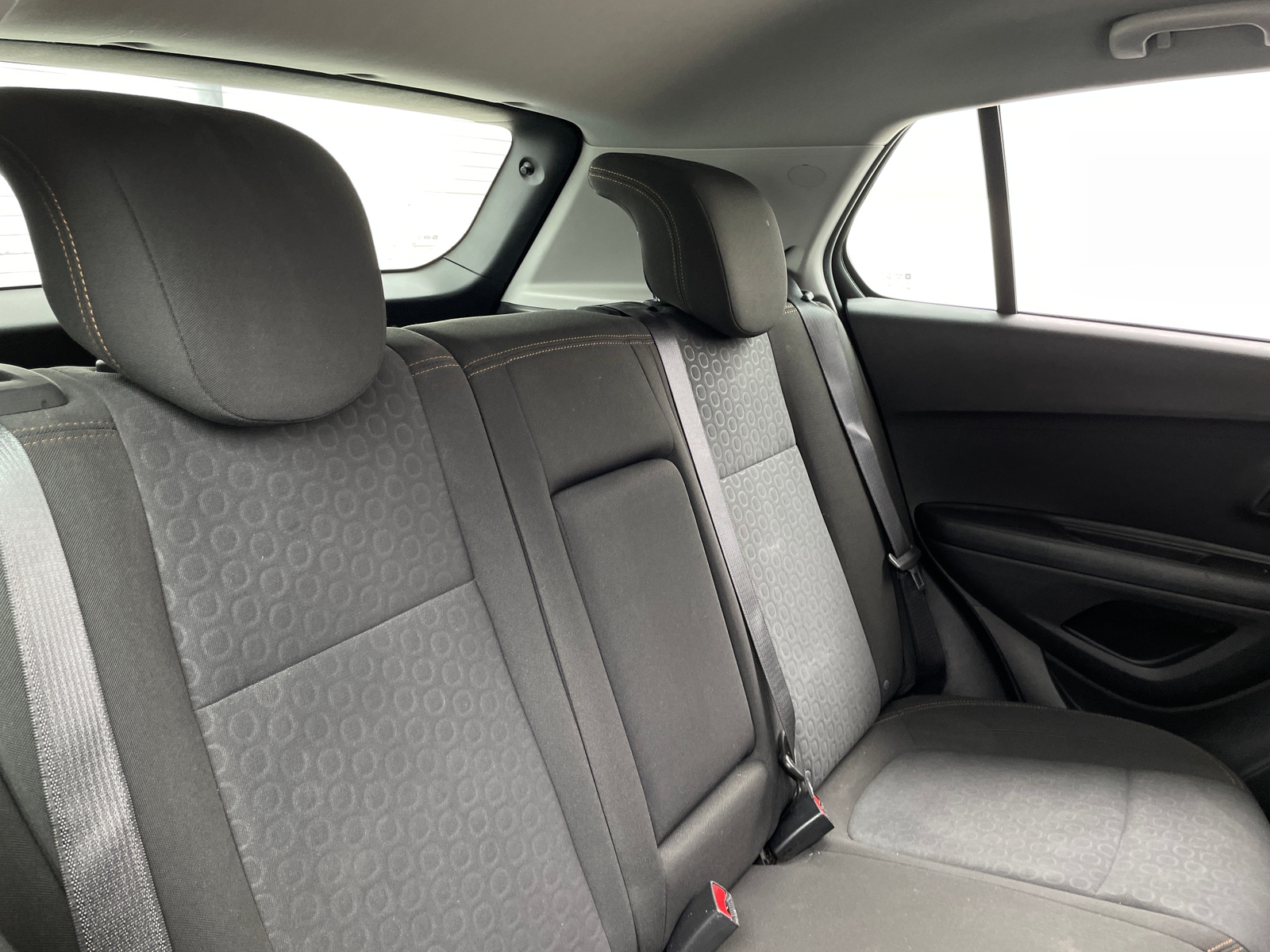 Thumbnail: 2022 Chevrolet Trax - 6