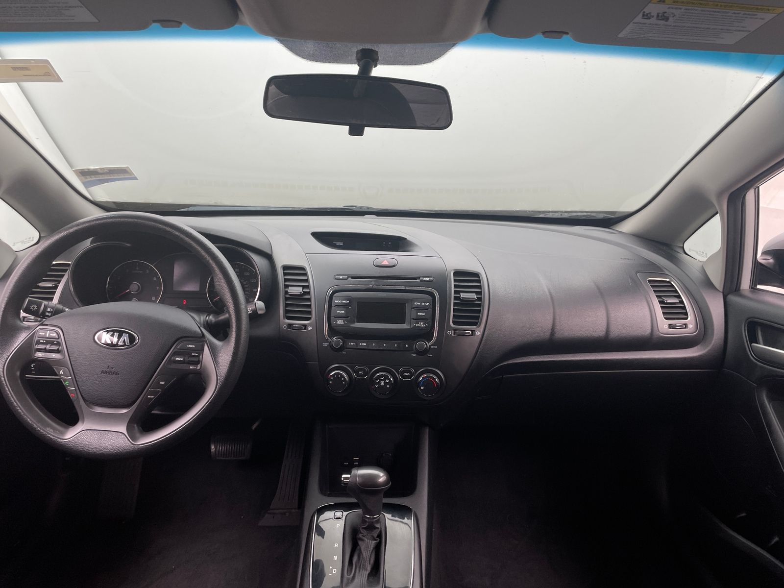 Thumbnail: 2018 Kia Forte - 3