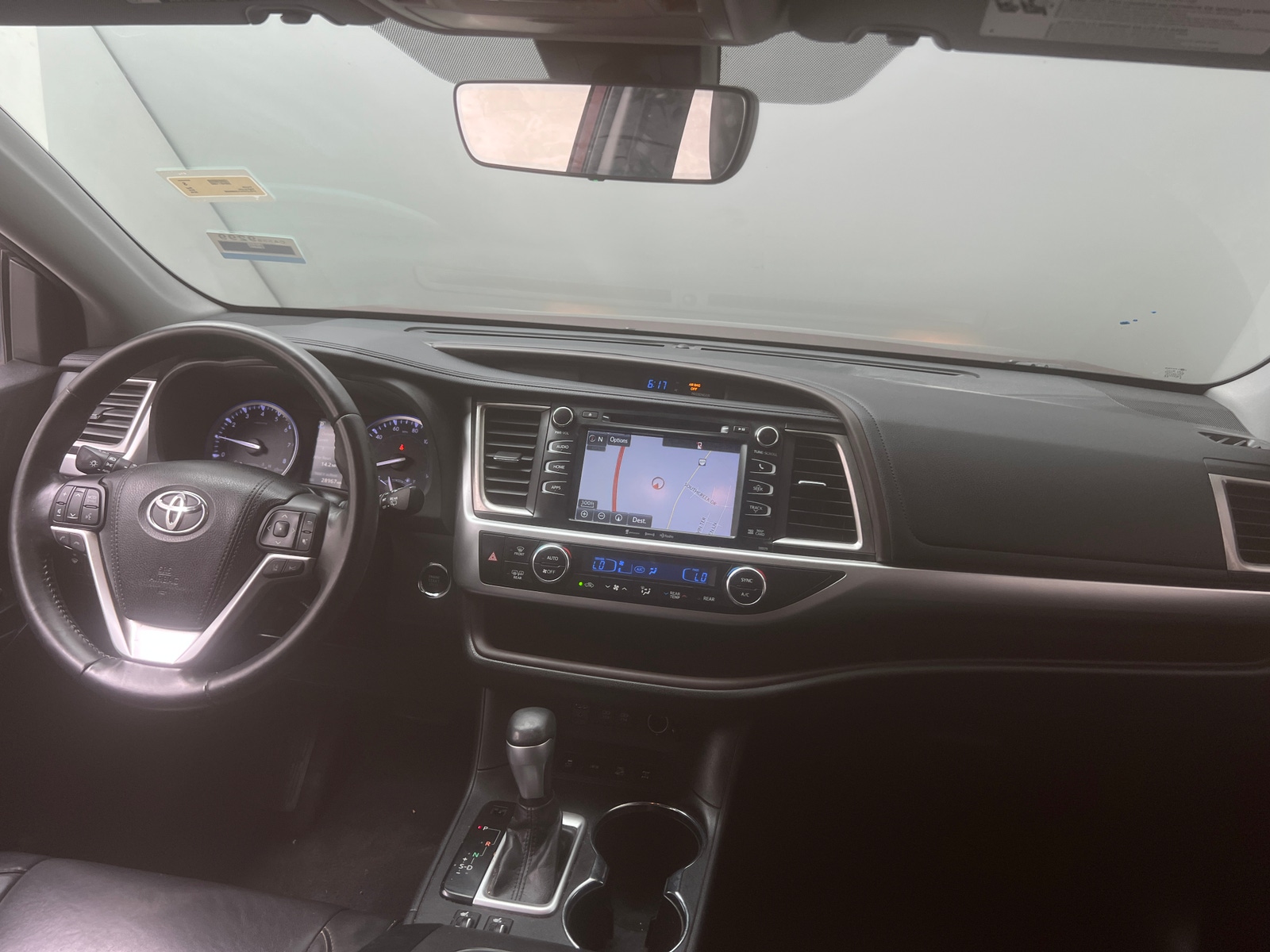 Thumbnail: 2018 Toyota Highlander - 2