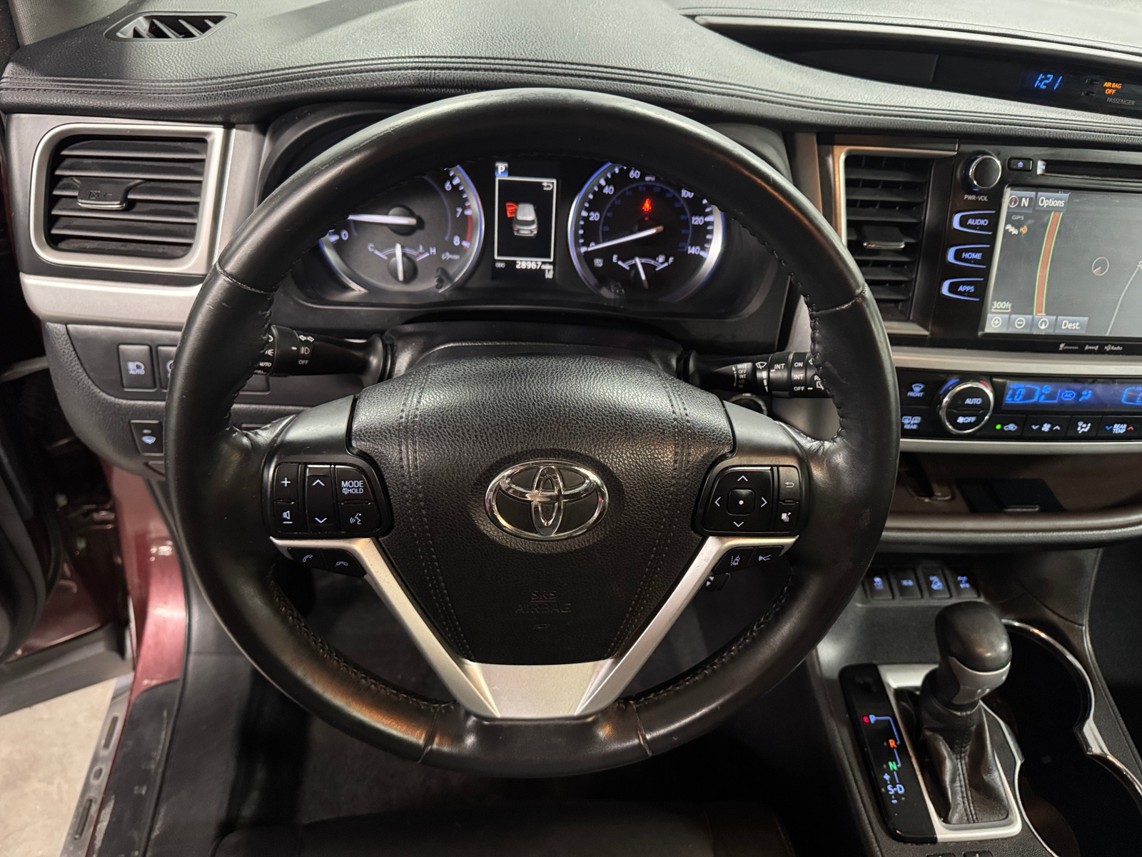 Thumbnail: 2018 Toyota Highlander - 4