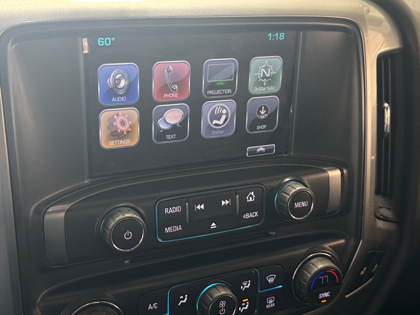 Thumbnail: 2017 Chevrolet Silverado 1500 - 4