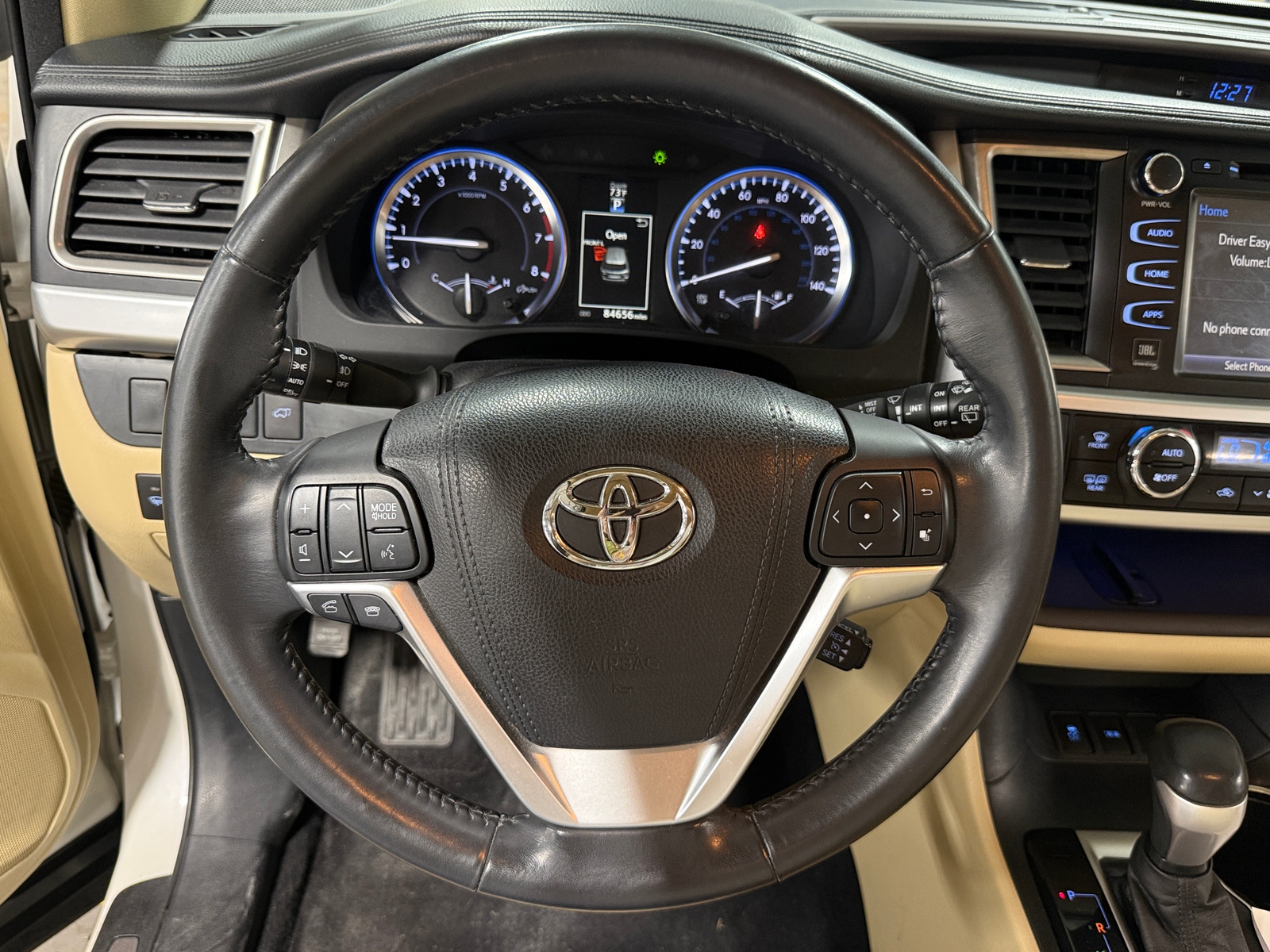 Thumbnail: 2015 Toyota Highlander - 4