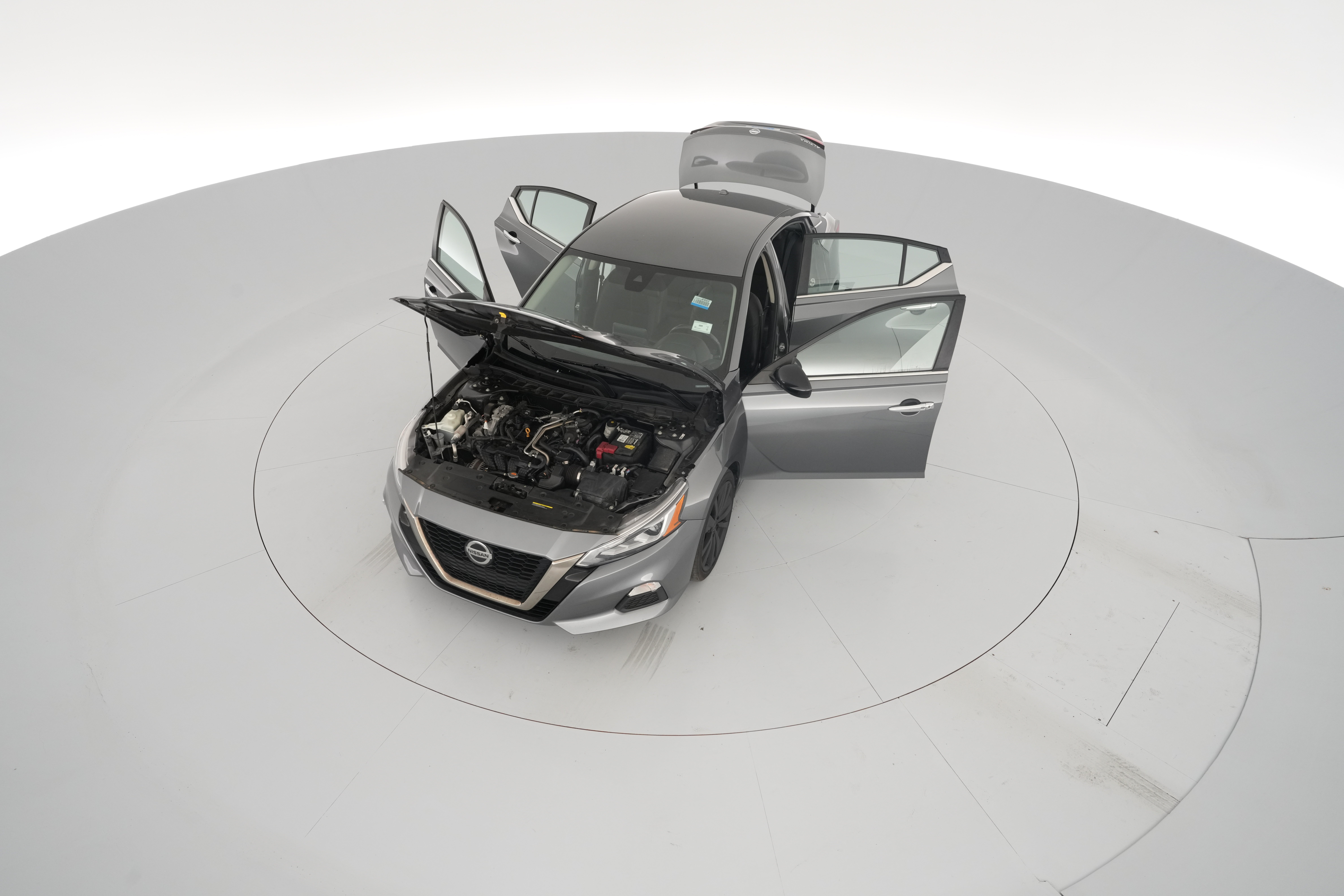 2022 Nissan Altima SR - Photo 36