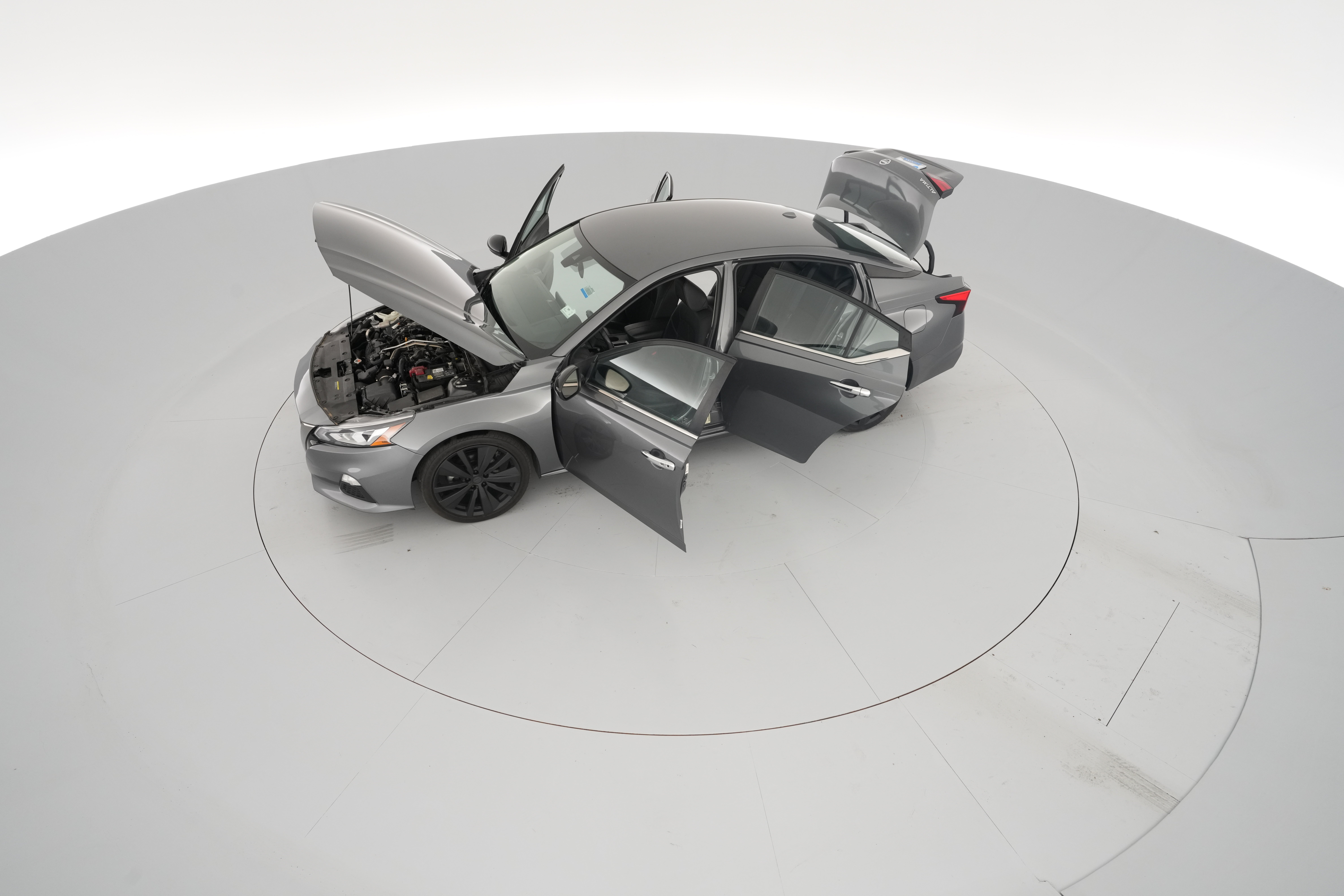 2022 Nissan Altima SR - Photo 38