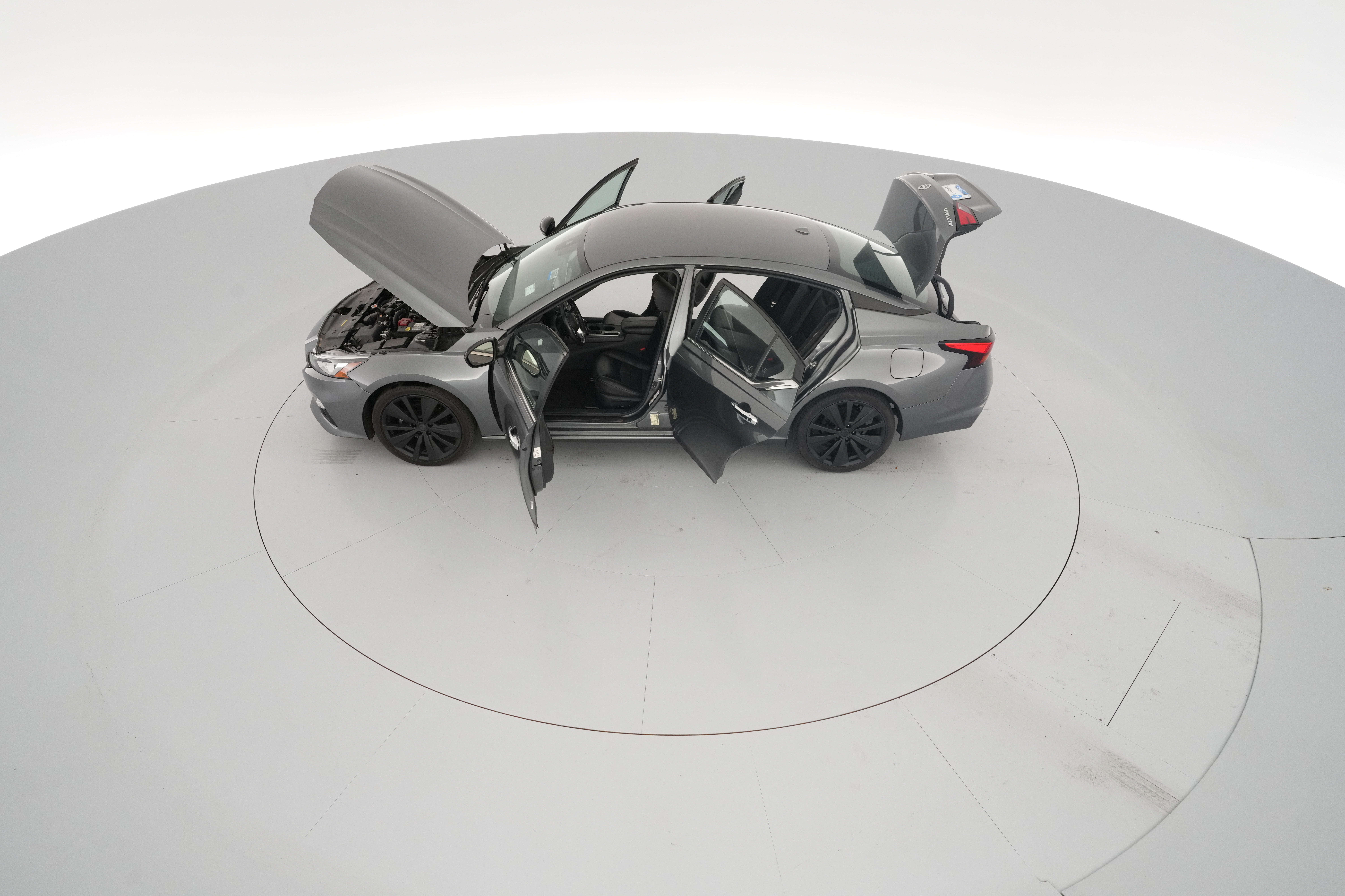2022 Nissan Altima SR - Photo 39