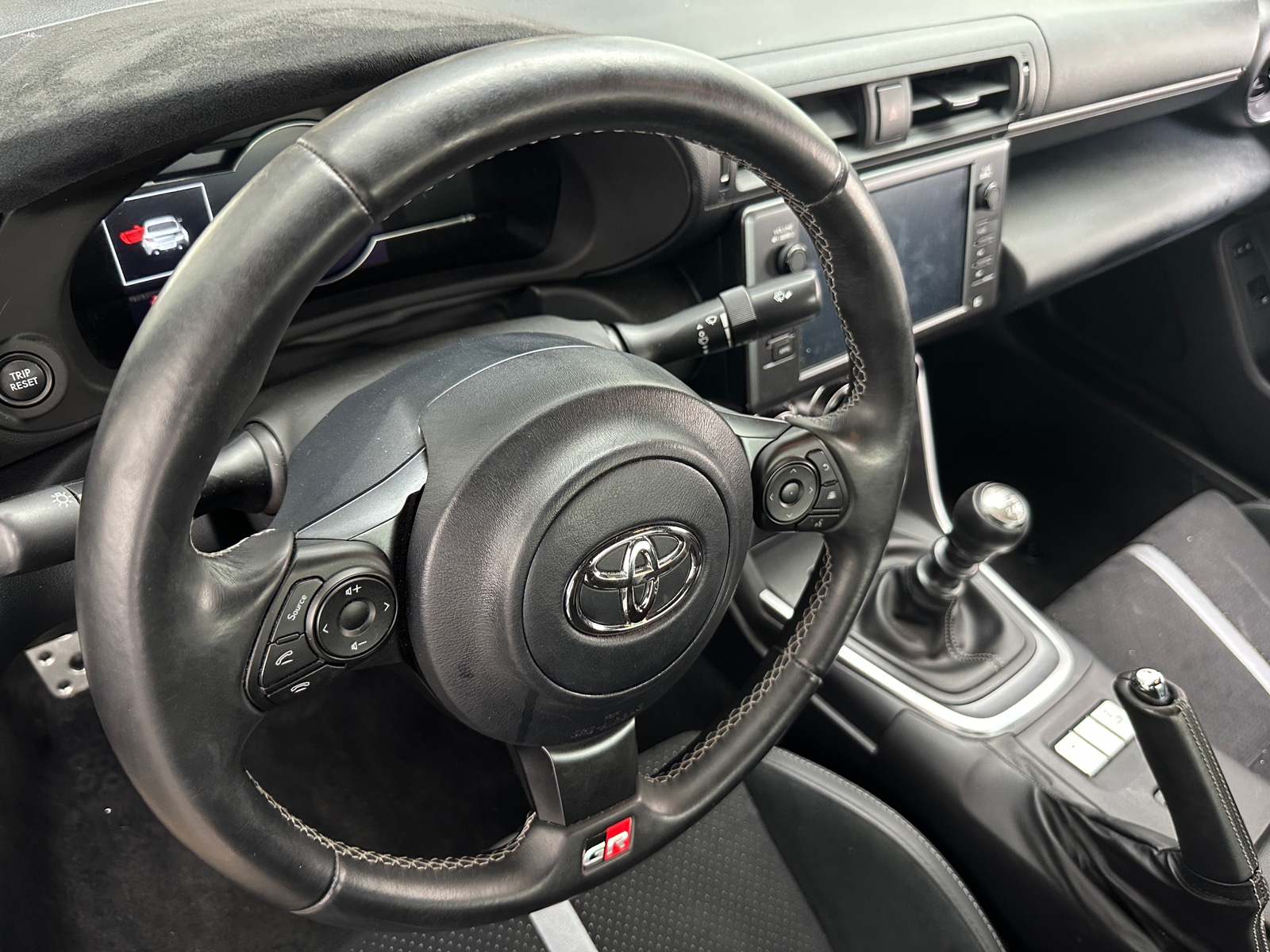 Thumbnail: 2024 Toyota GR86 - 3