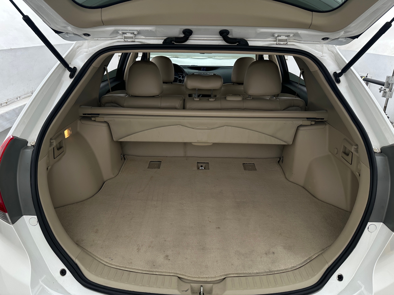 Thumbnail: 2015 Toyota Venza - 7