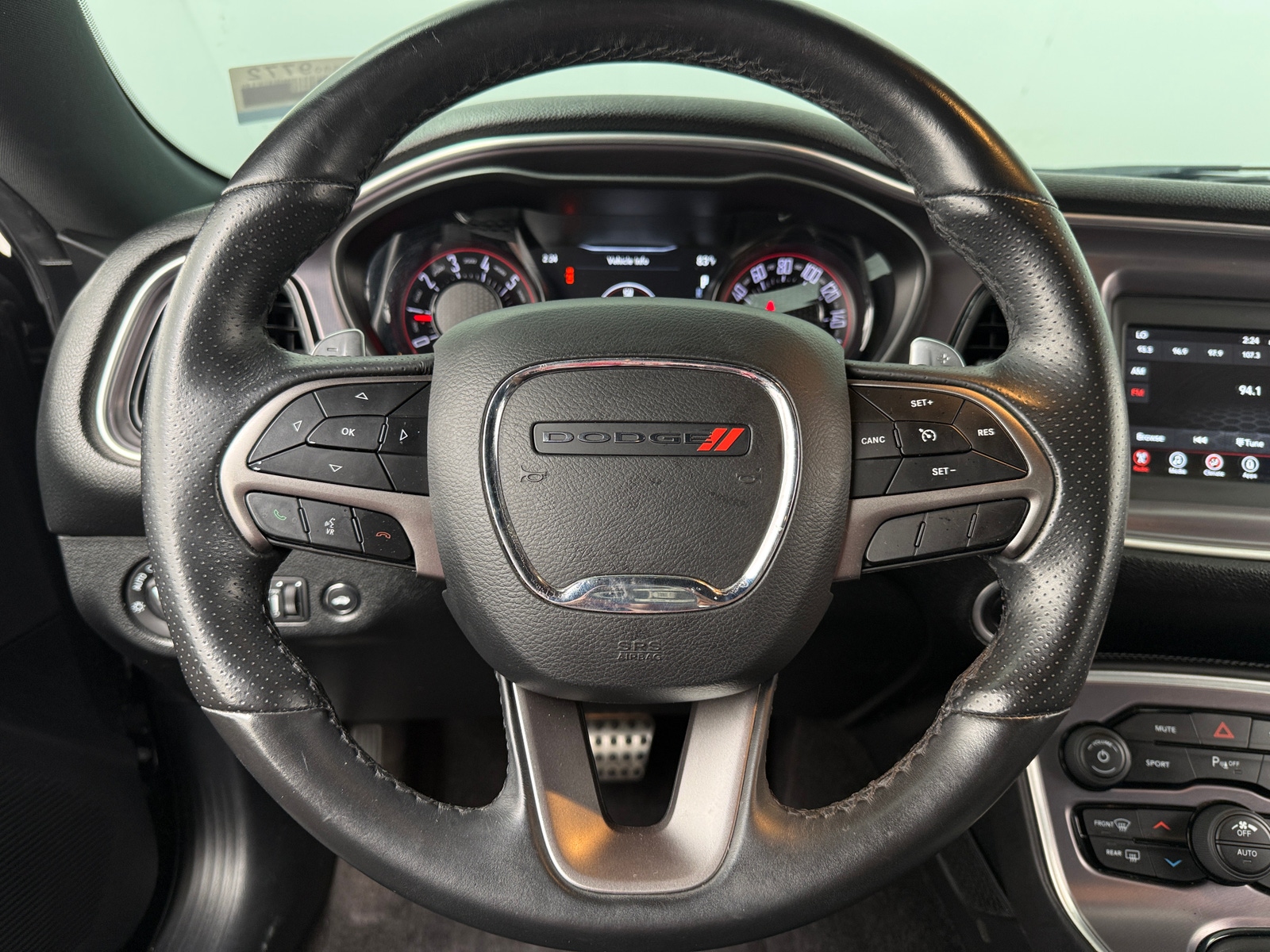 Thumbnail: 2019 Dodge Challenger - 4