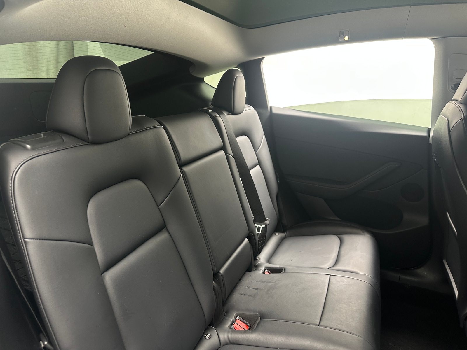 Thumbnail: 2022 Tesla Model Y - 5