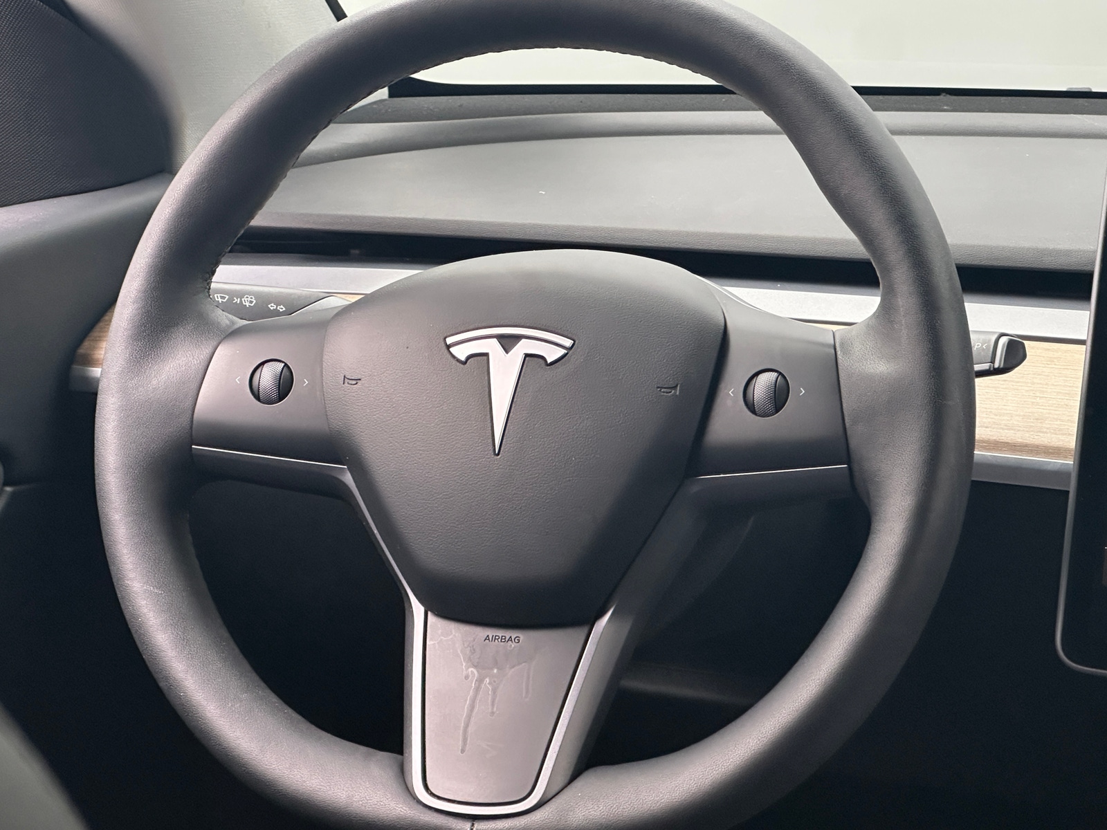Thumbnail: 2022 Tesla Model Y - 4