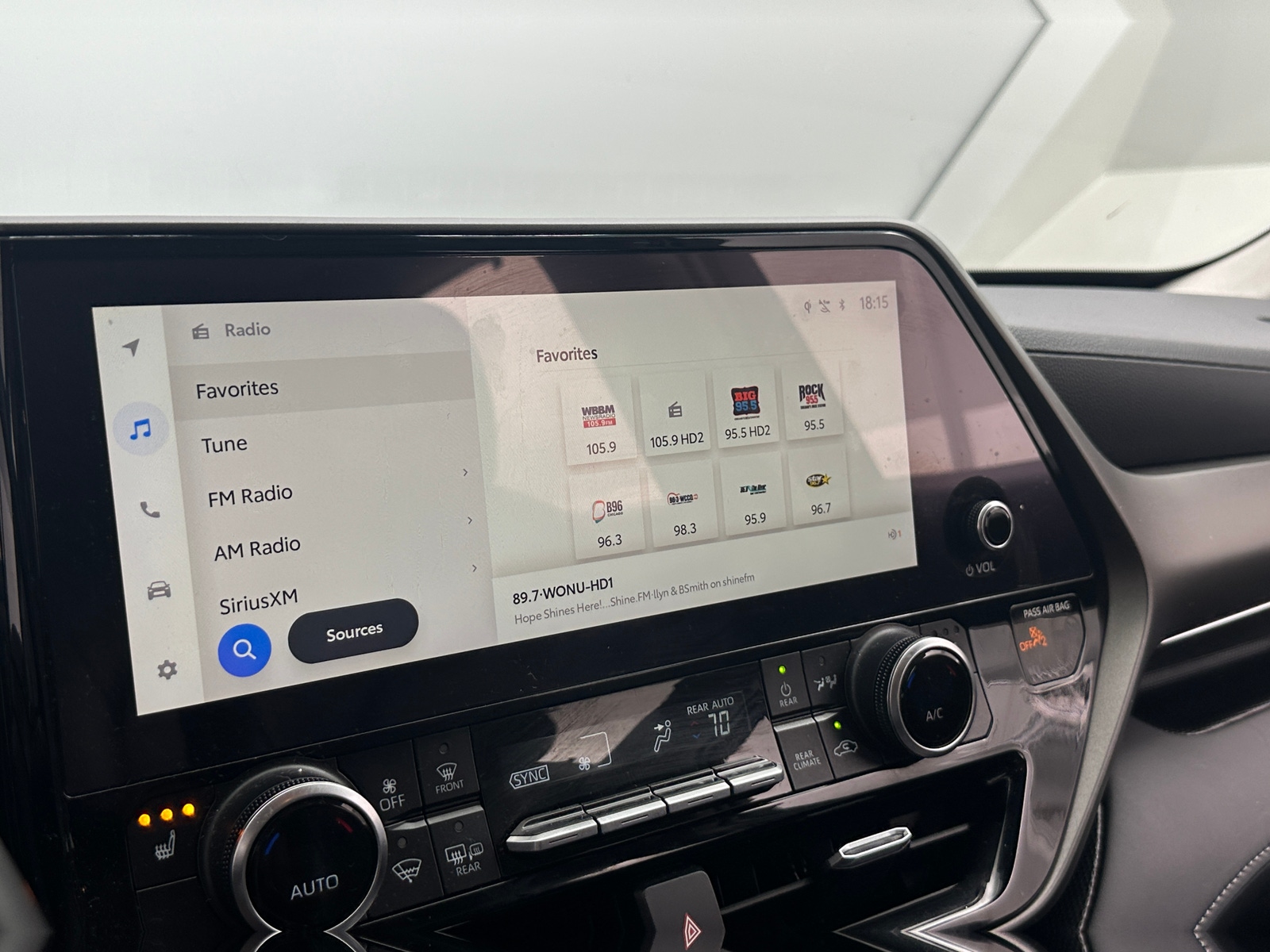 Thumbnail: 2023 Toyota Highlander - 3