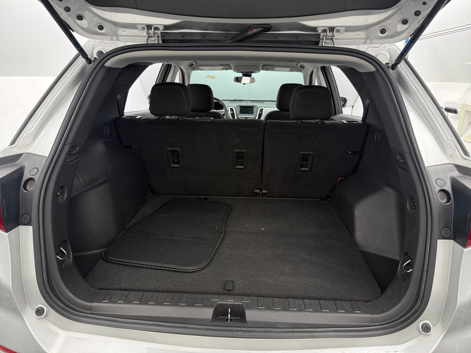 Thumbnail: 2021 Chevrolet Equinox - 7