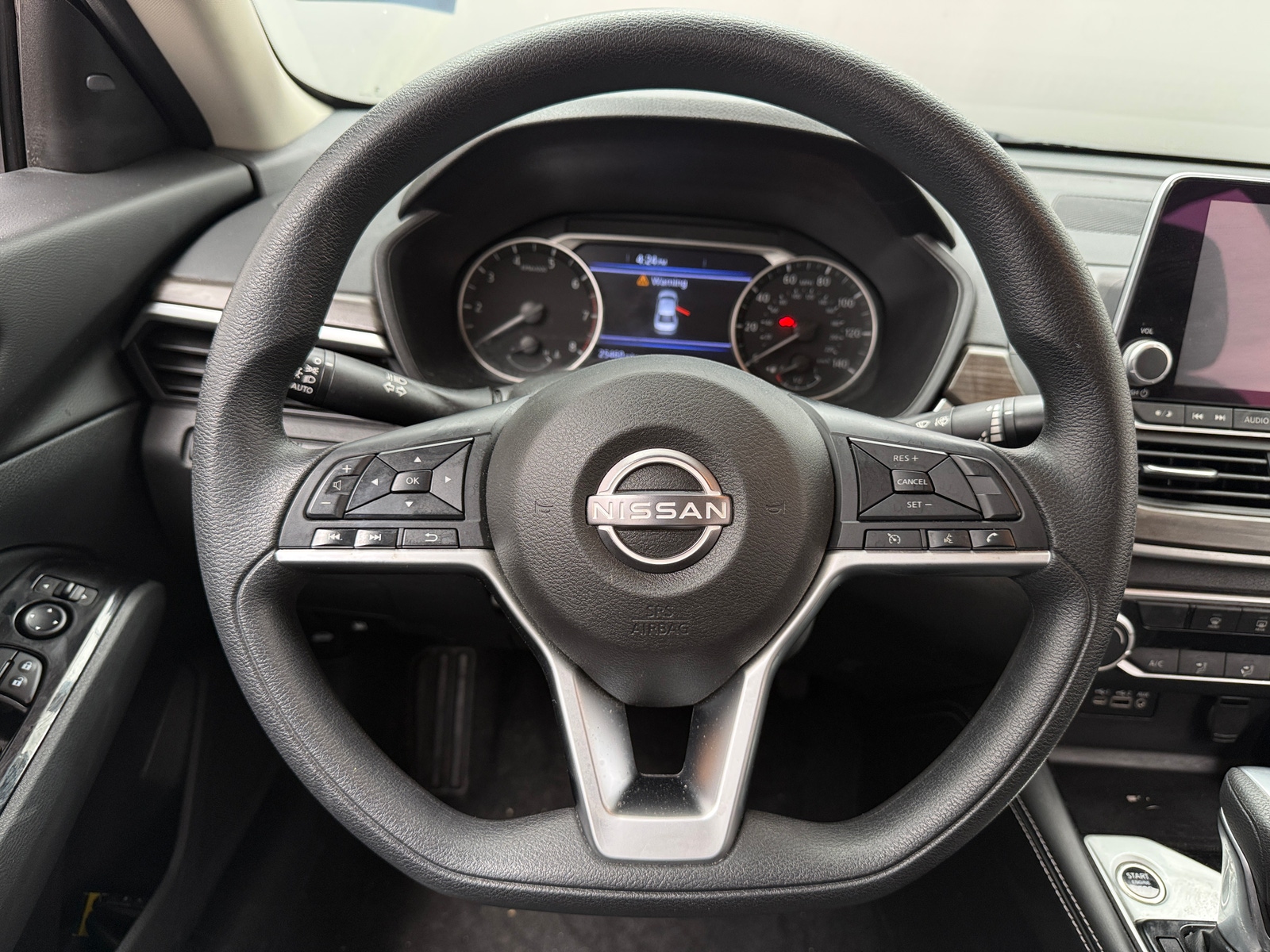Thumbnail: 2023 Nissan Altima - 5