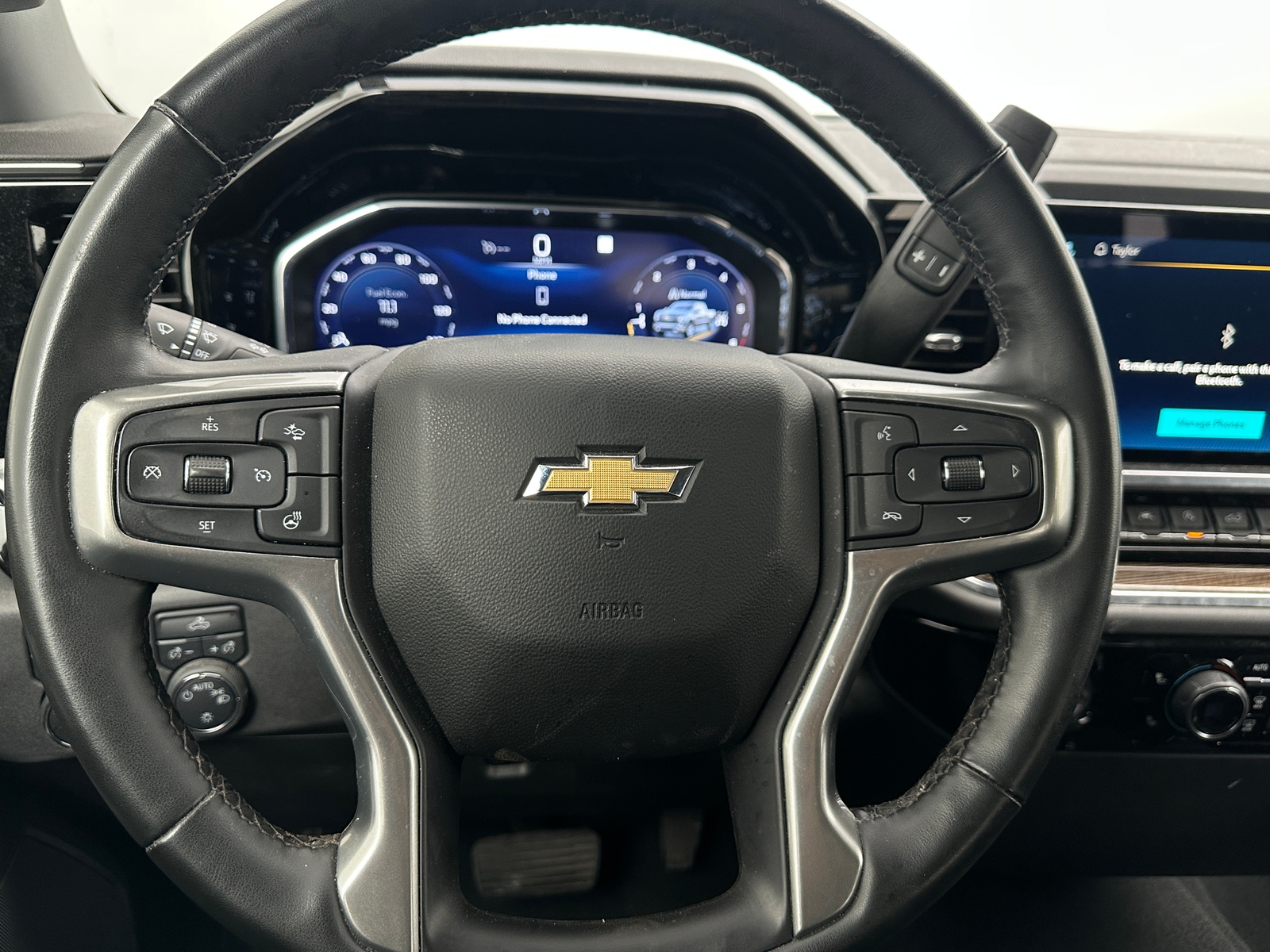 Thumbnail: 2023 Chevrolet Silverado 1500 - 5
