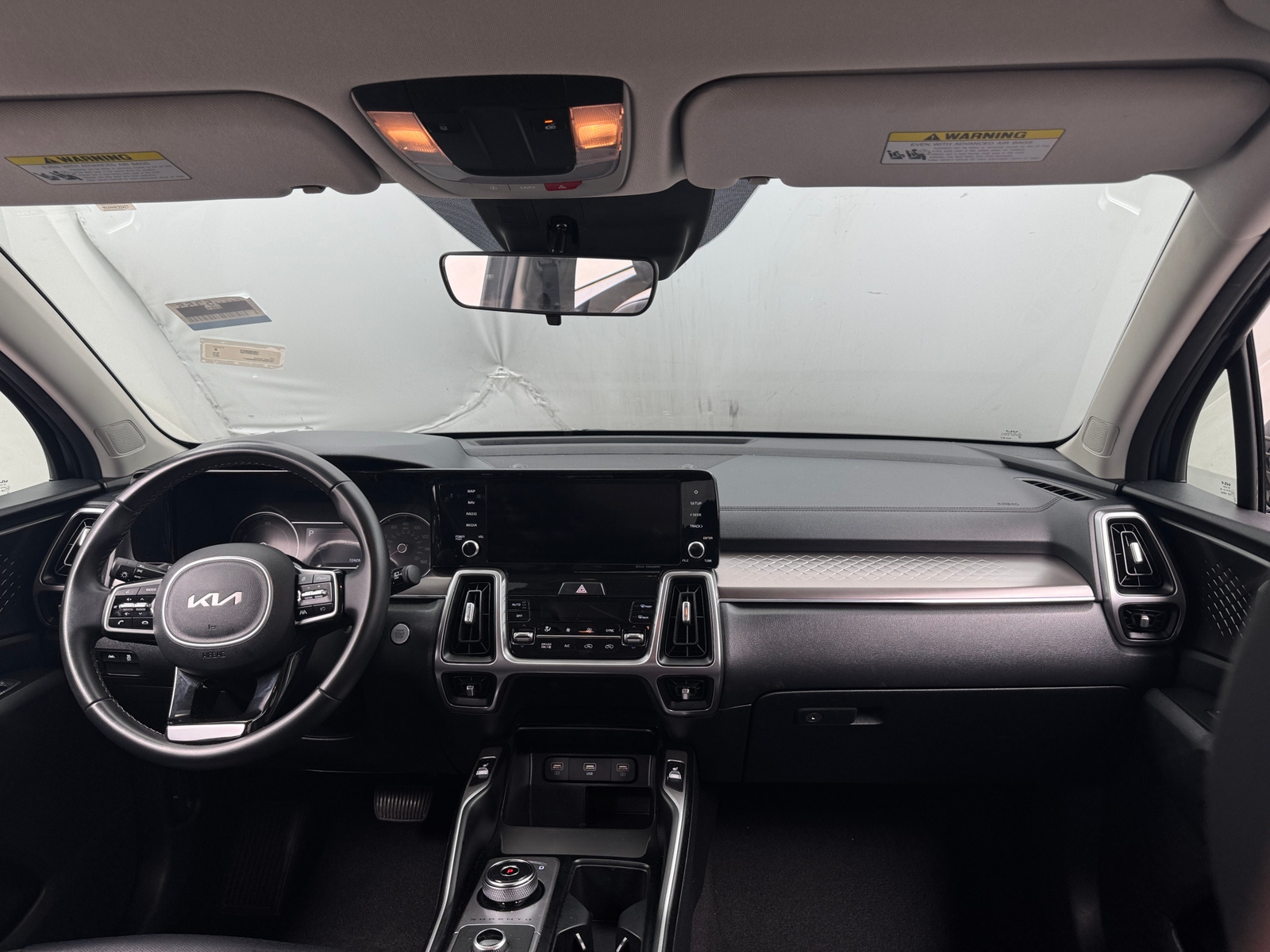 Thumbnail: 2022 Kia Sorento - 2