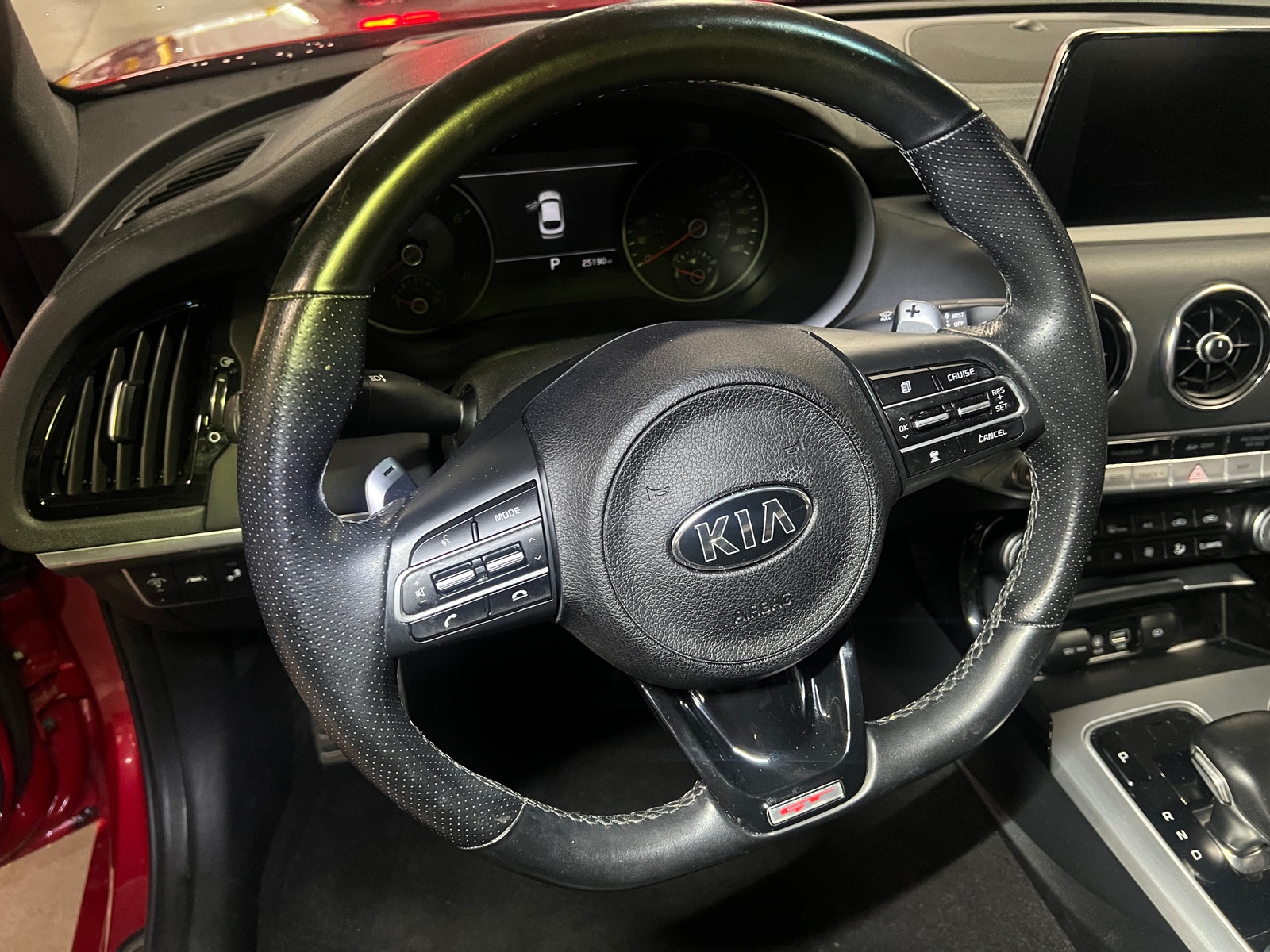 Thumbnail: 2018 Kia Stinger - 4