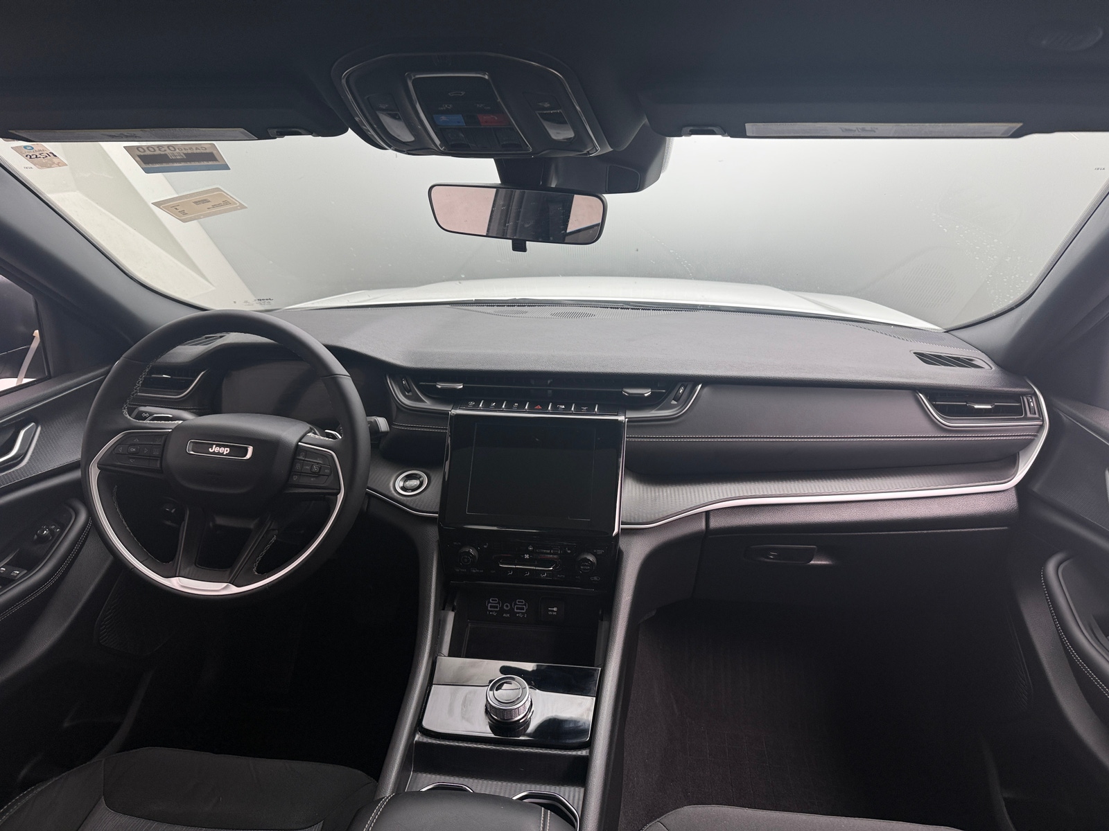 Thumbnail: 2025 Jeep Grand Cherokee - 3