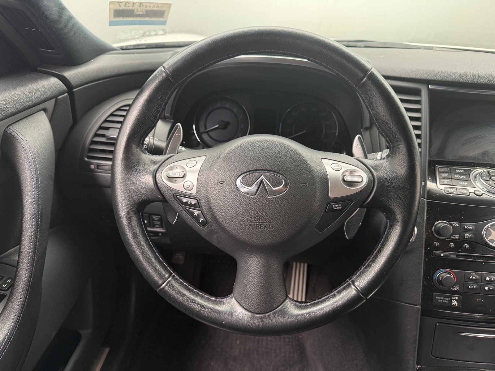Thumbnail: 2017 INFINITI QX70 - 4