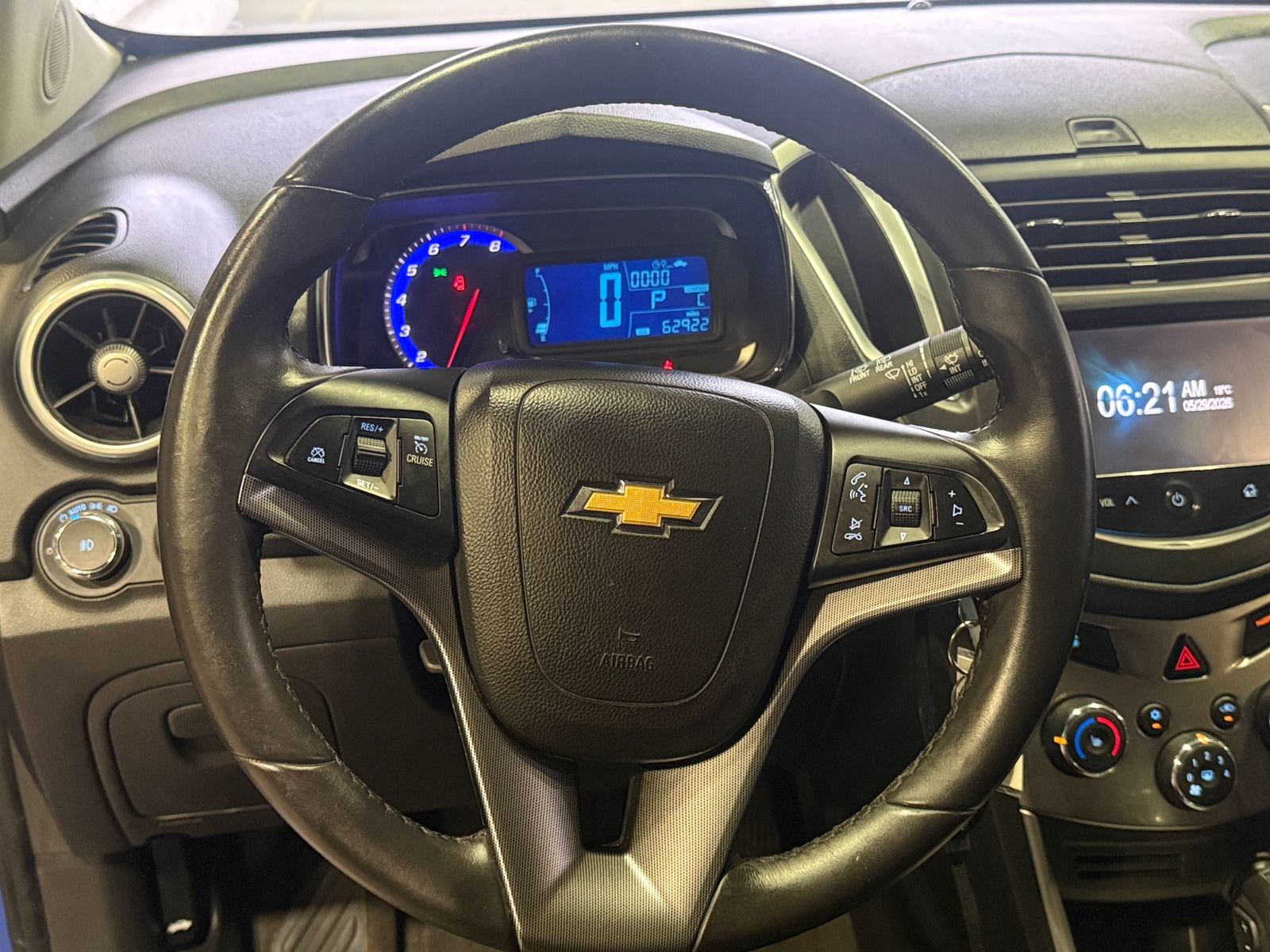 Thumbnail: 2016 Chevrolet Trax - 4