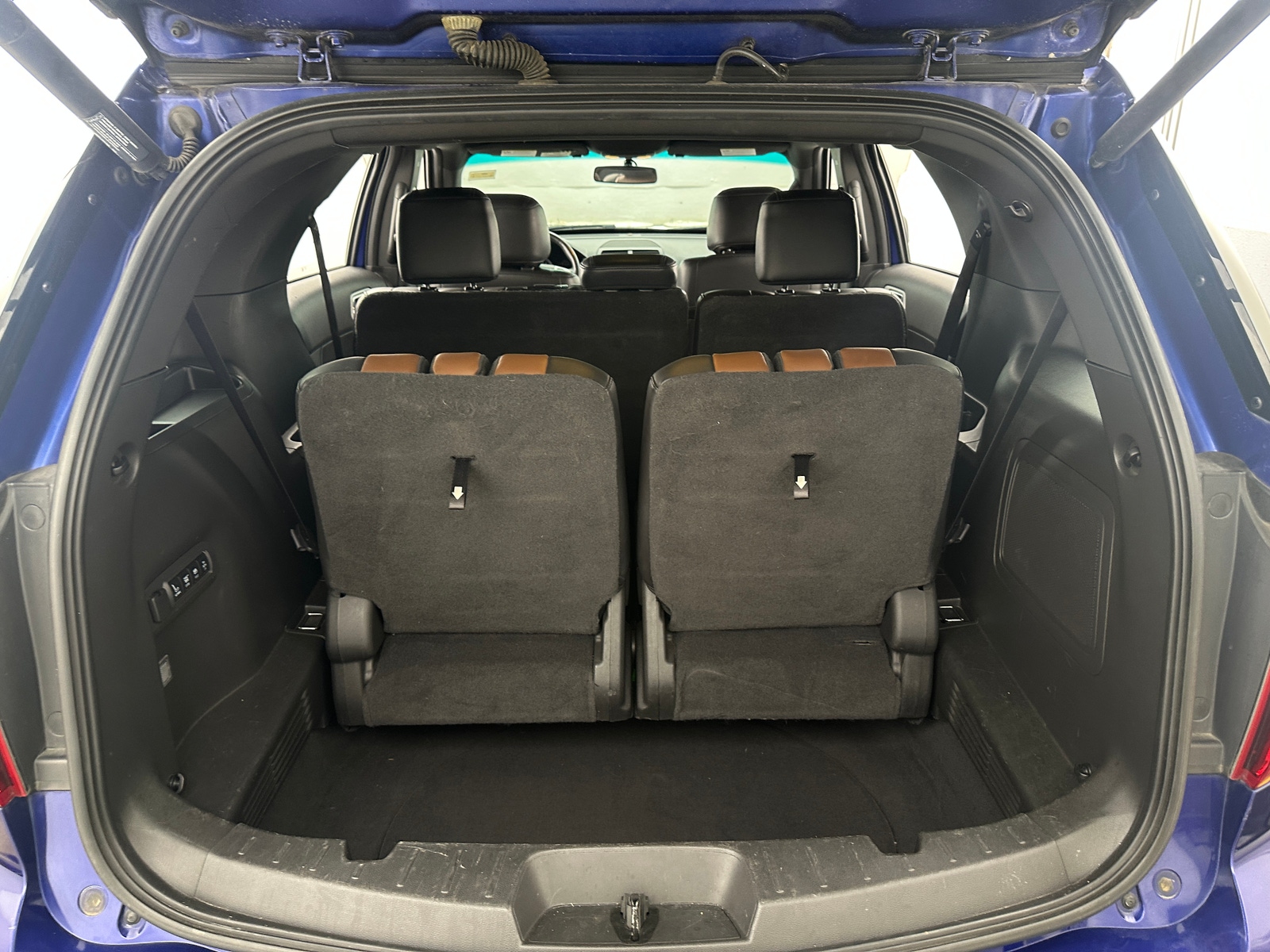 Thumbnail: 2014 Ford Explorer - 6