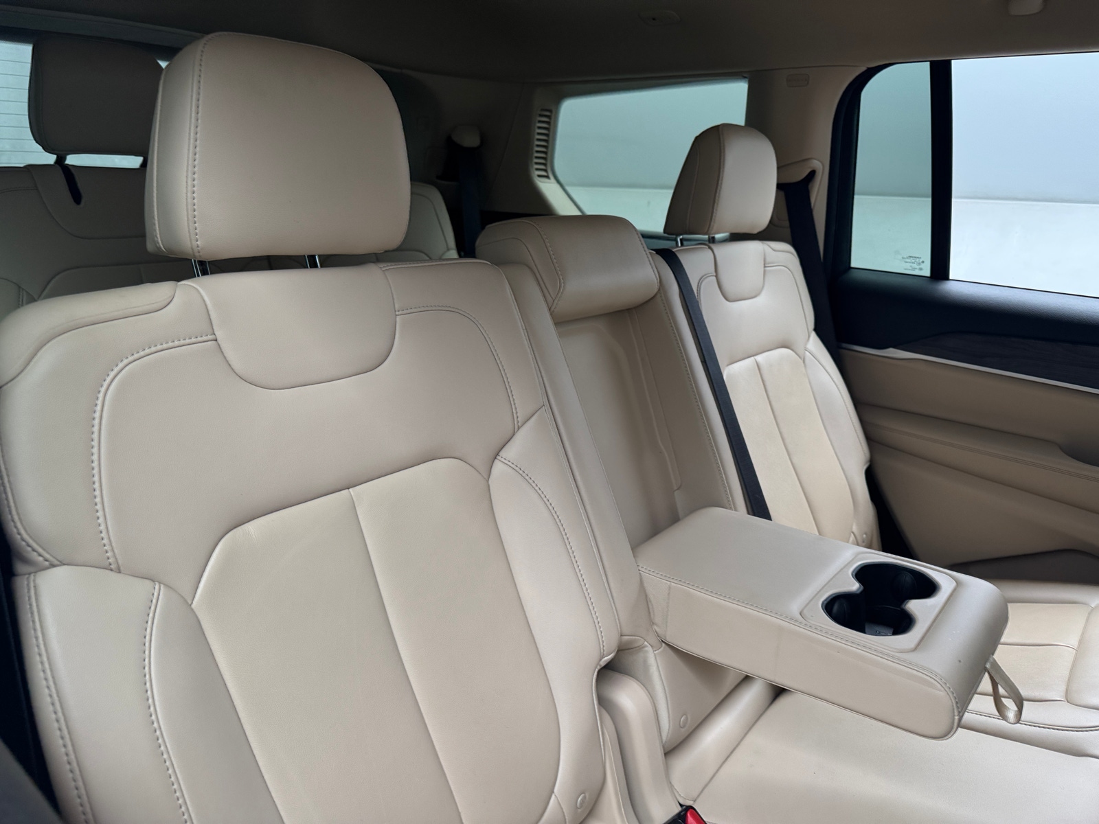 Thumbnail: 2021 Jeep Grand Cherokee L - 5