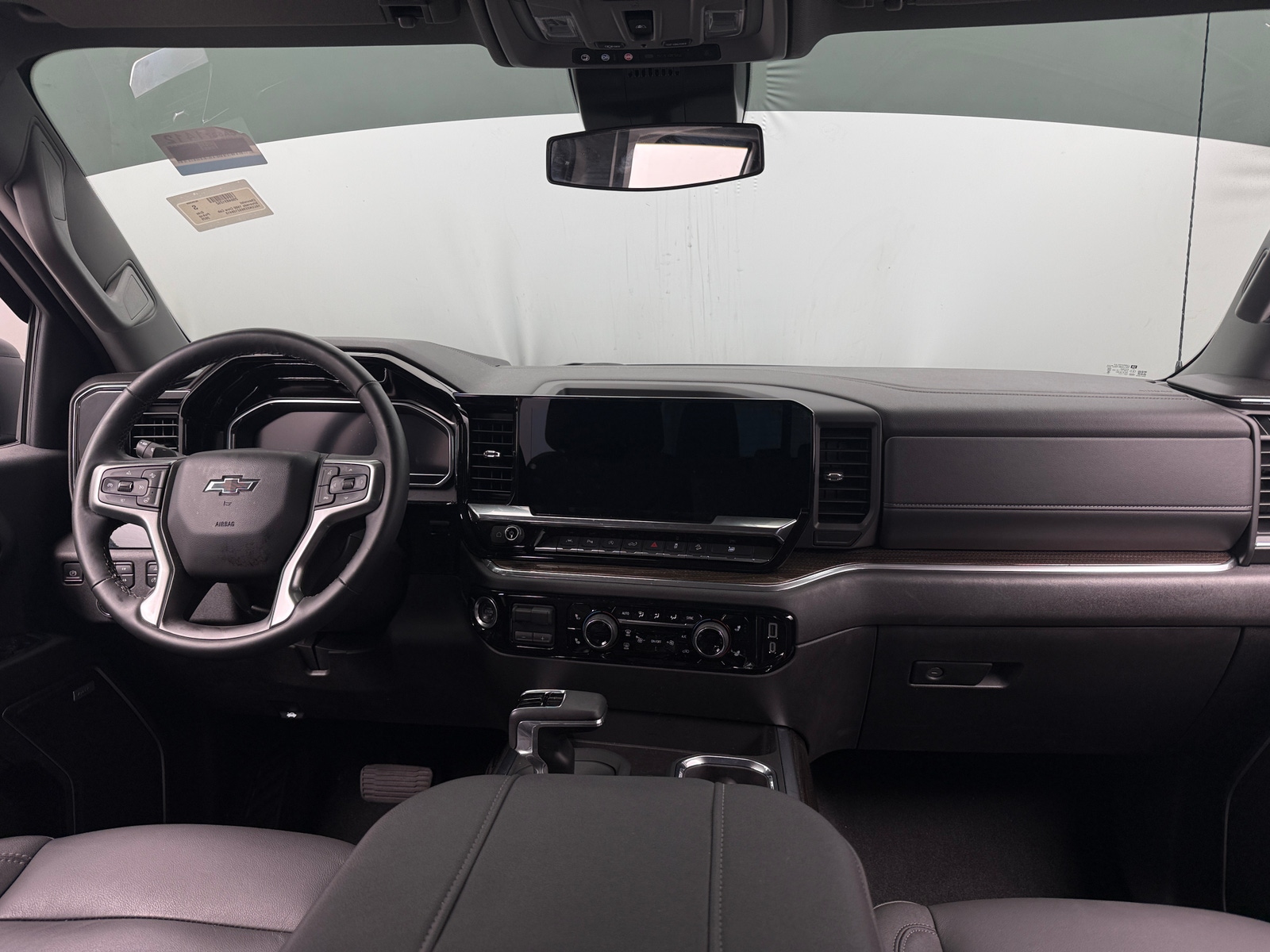 Thumbnail: 2025 Chevrolet Silverado 1500 - 3