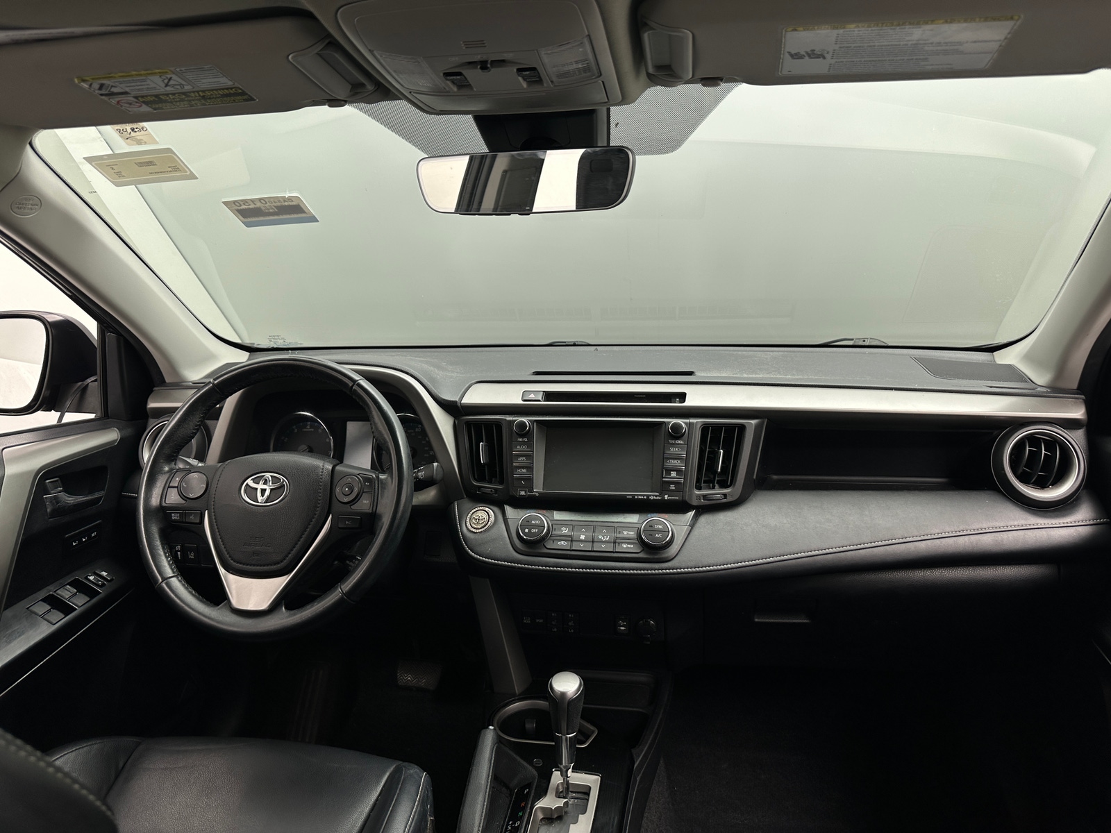 Thumbnail: 2016 Toyota RAV4 - 2