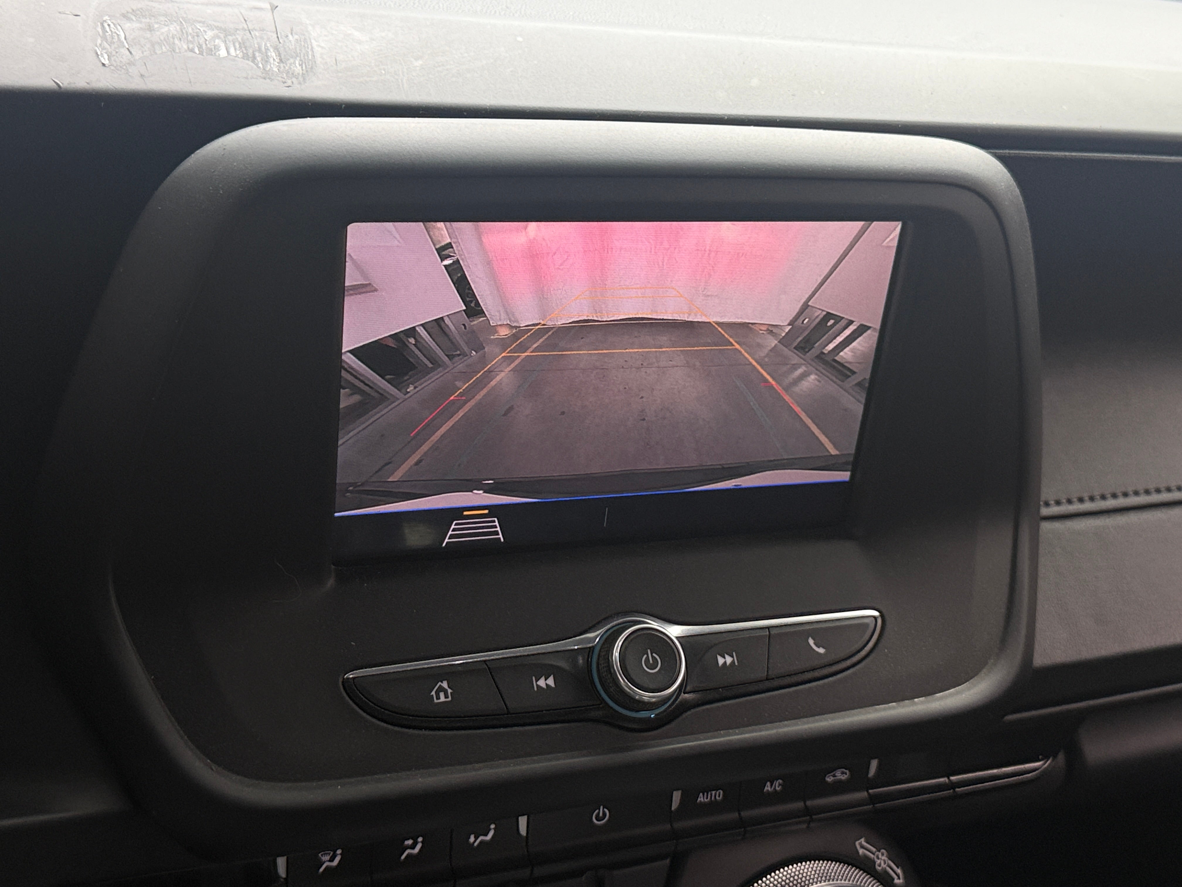 2020 Chevrolet Camaro 1LT - Photo 2