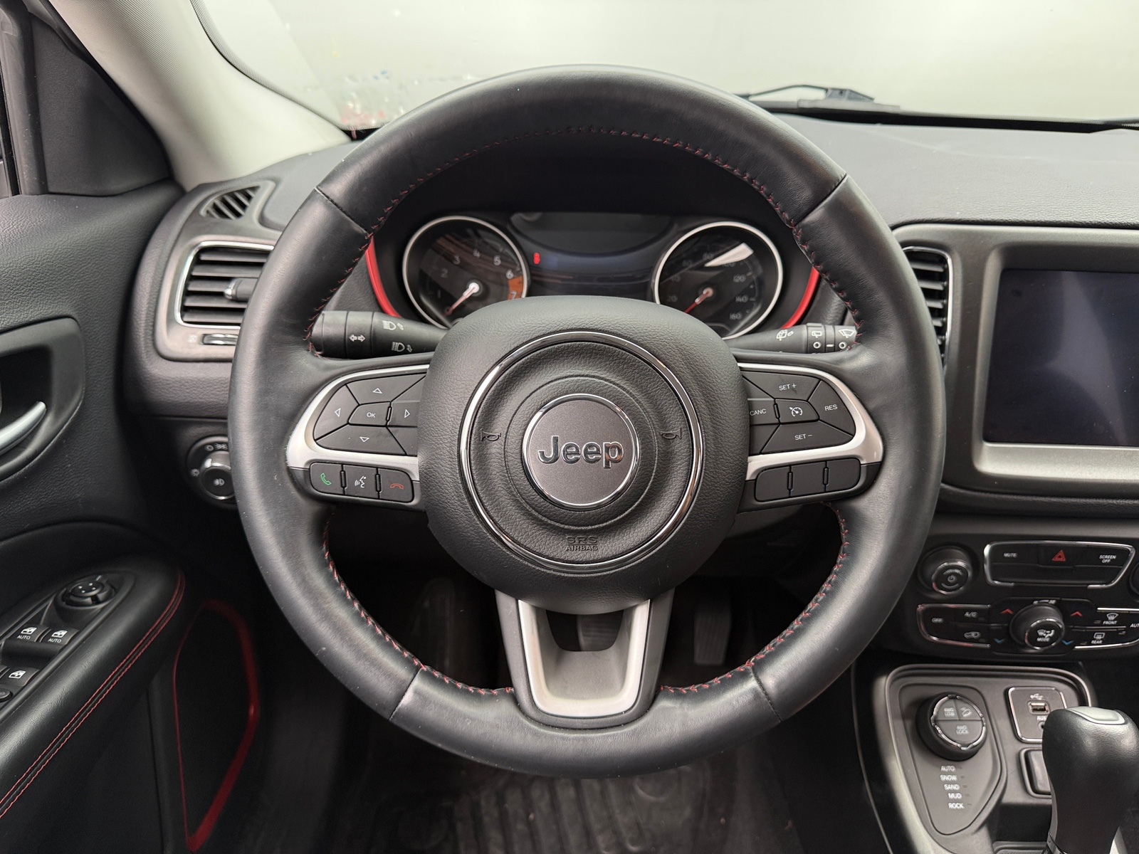 Thumbnail: 2017 Jeep Compass - 5