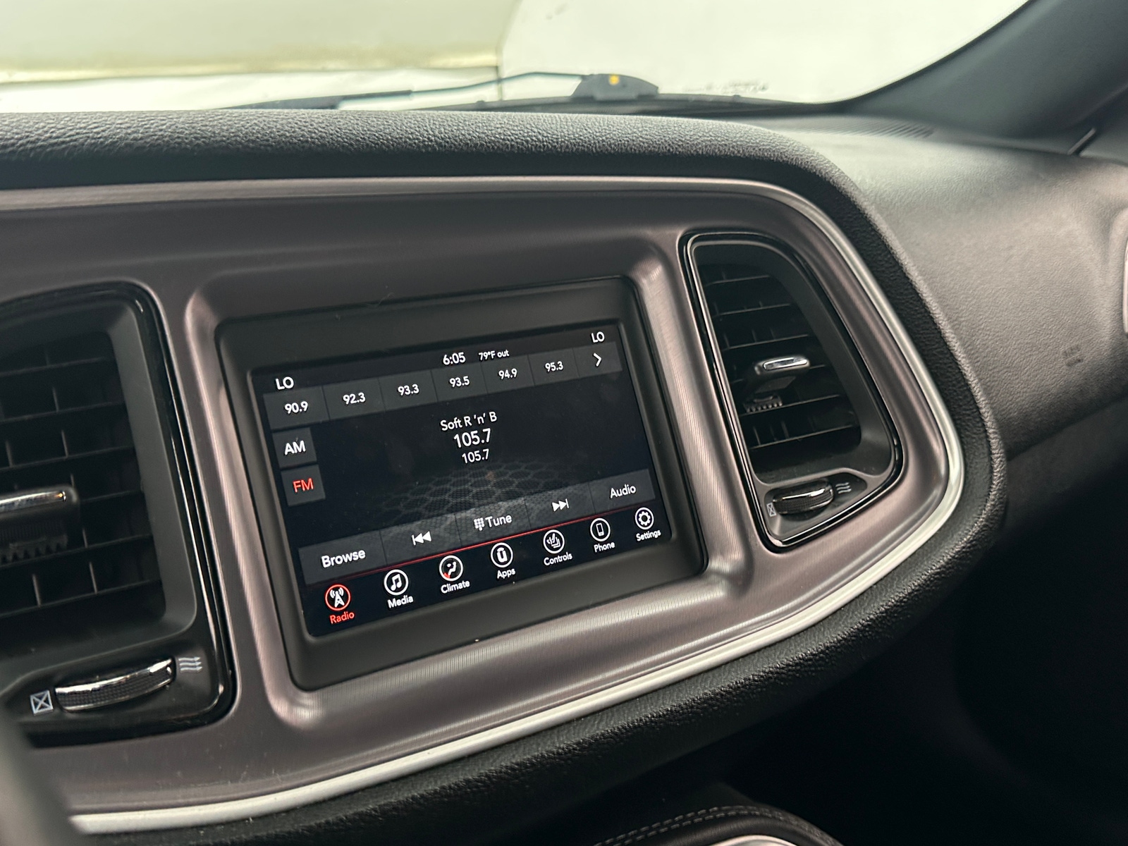 Thumbnail: 2019 Dodge Challenger - 3