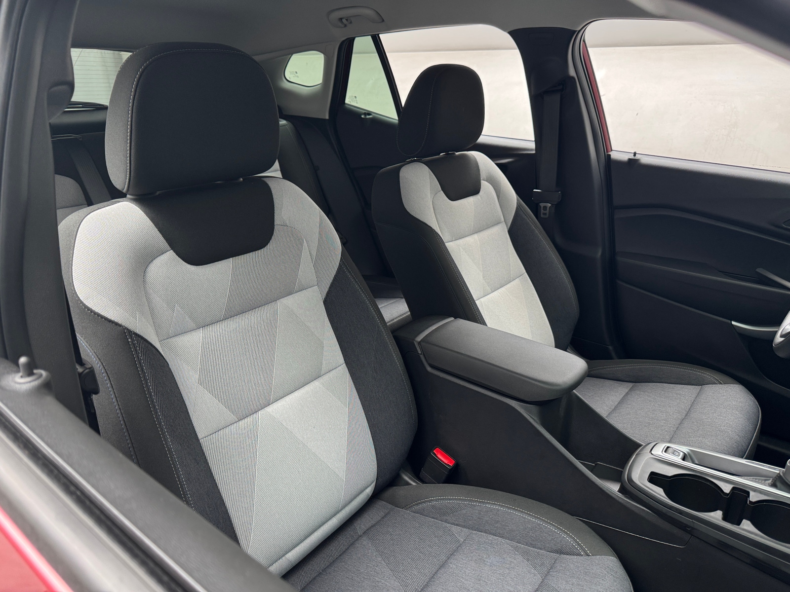 Thumbnail: 2024 Chevrolet Trax - 2