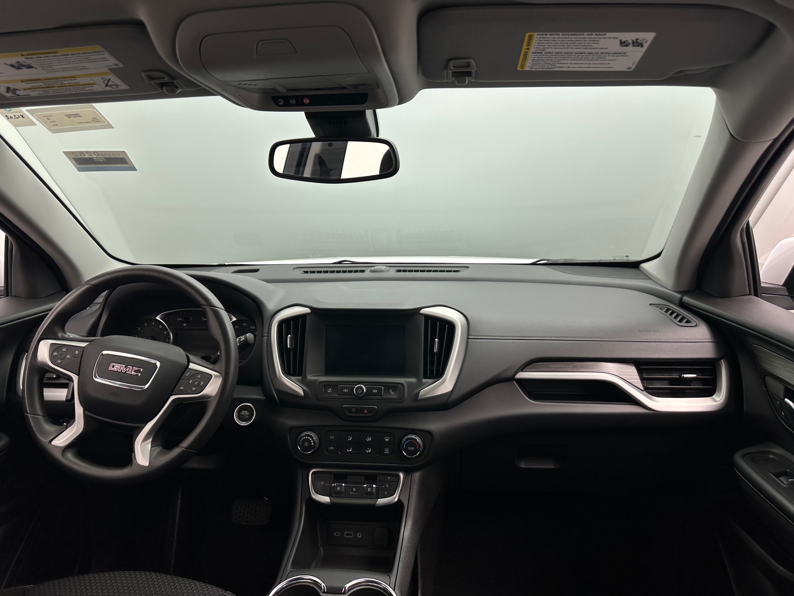 Thumbnail: 2024 GMC Terrain - 3