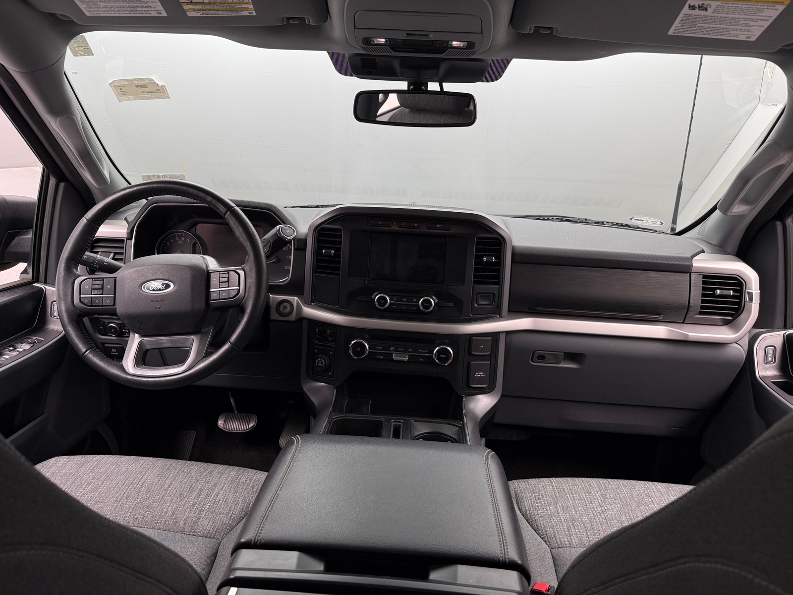 Thumbnail: 2022 Ford Econoline - 3