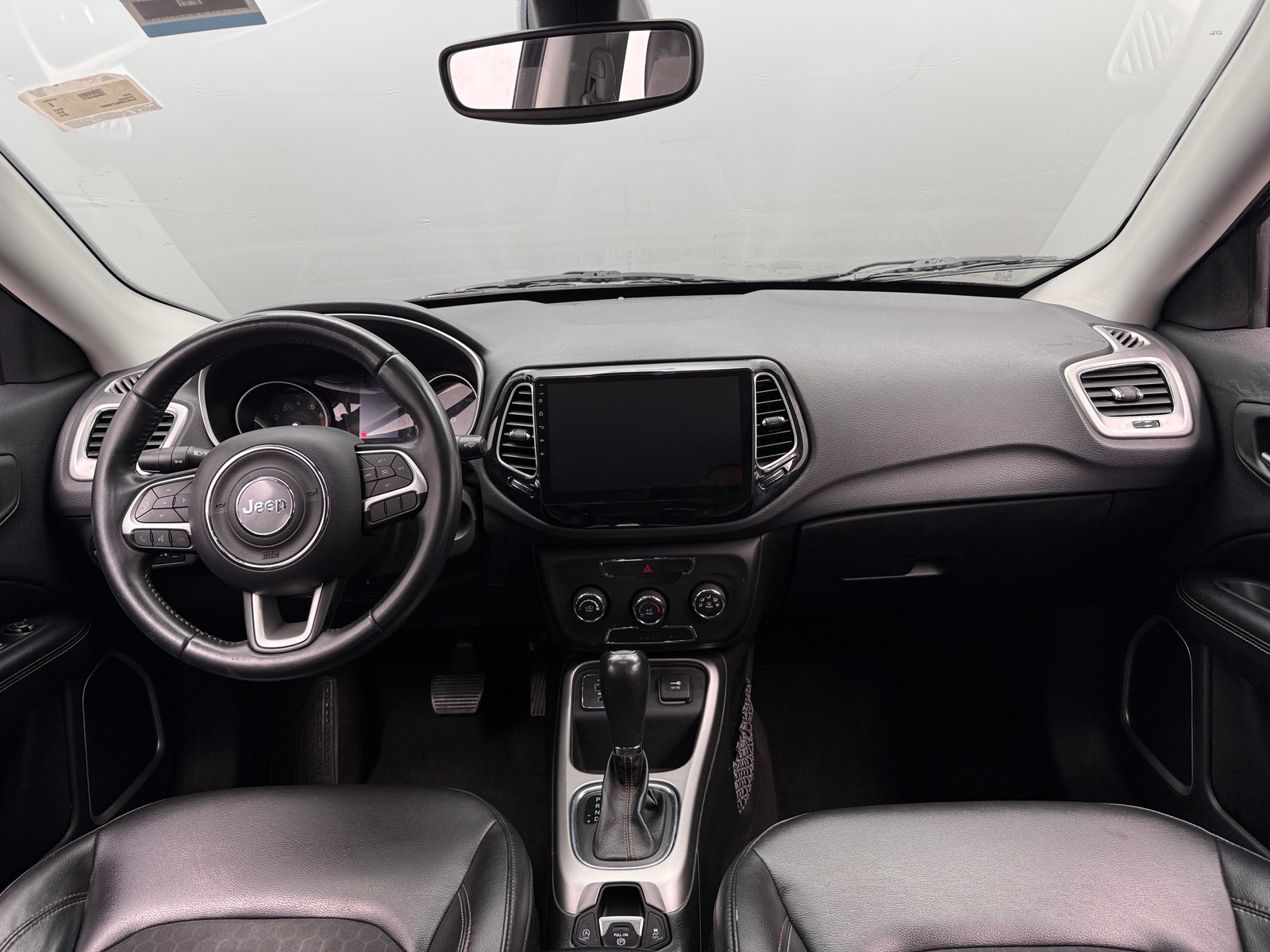 Thumbnail: 2018 Jeep Compass - 3