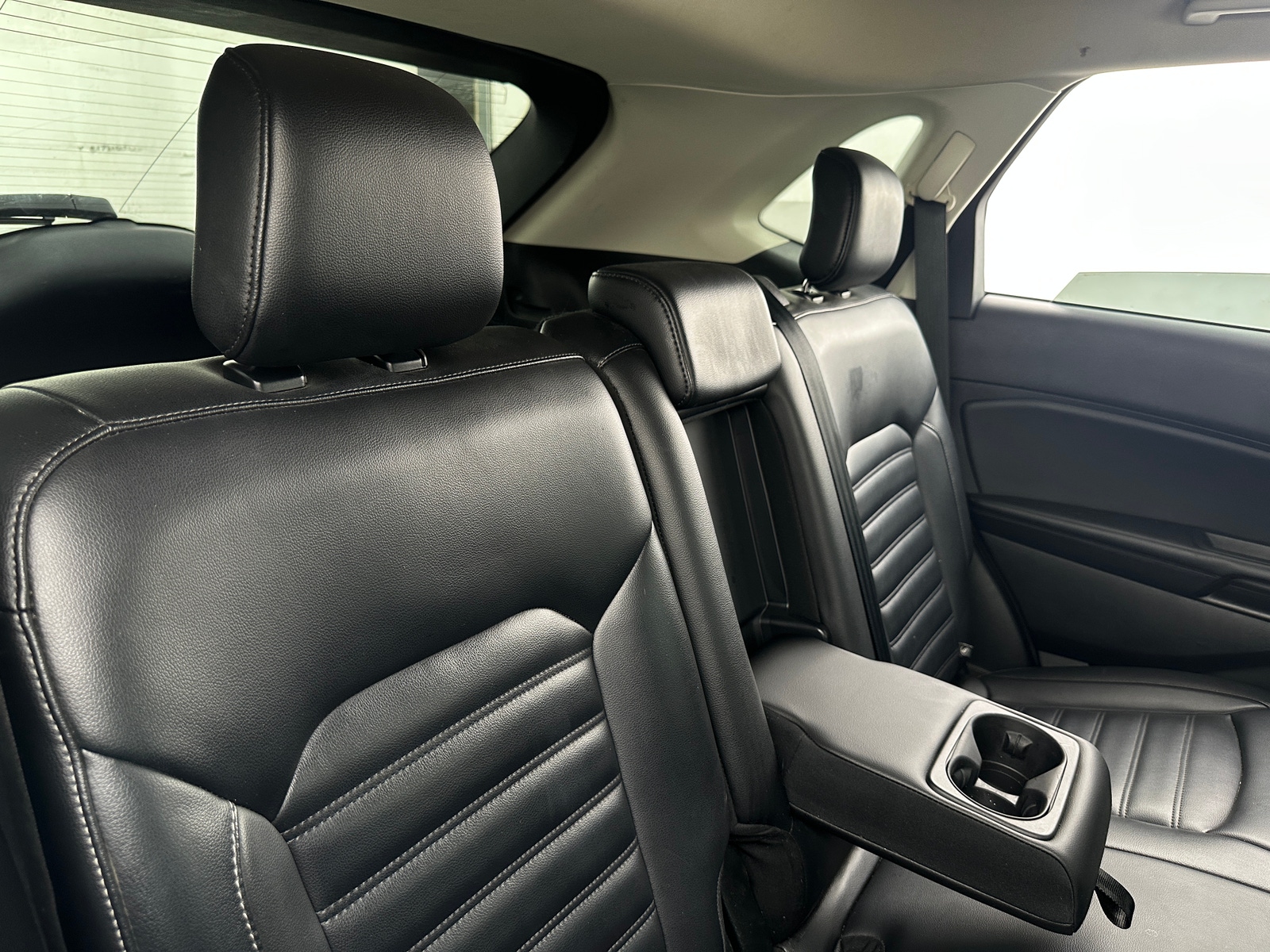 Thumbnail: 2022 Ford Edge - 5