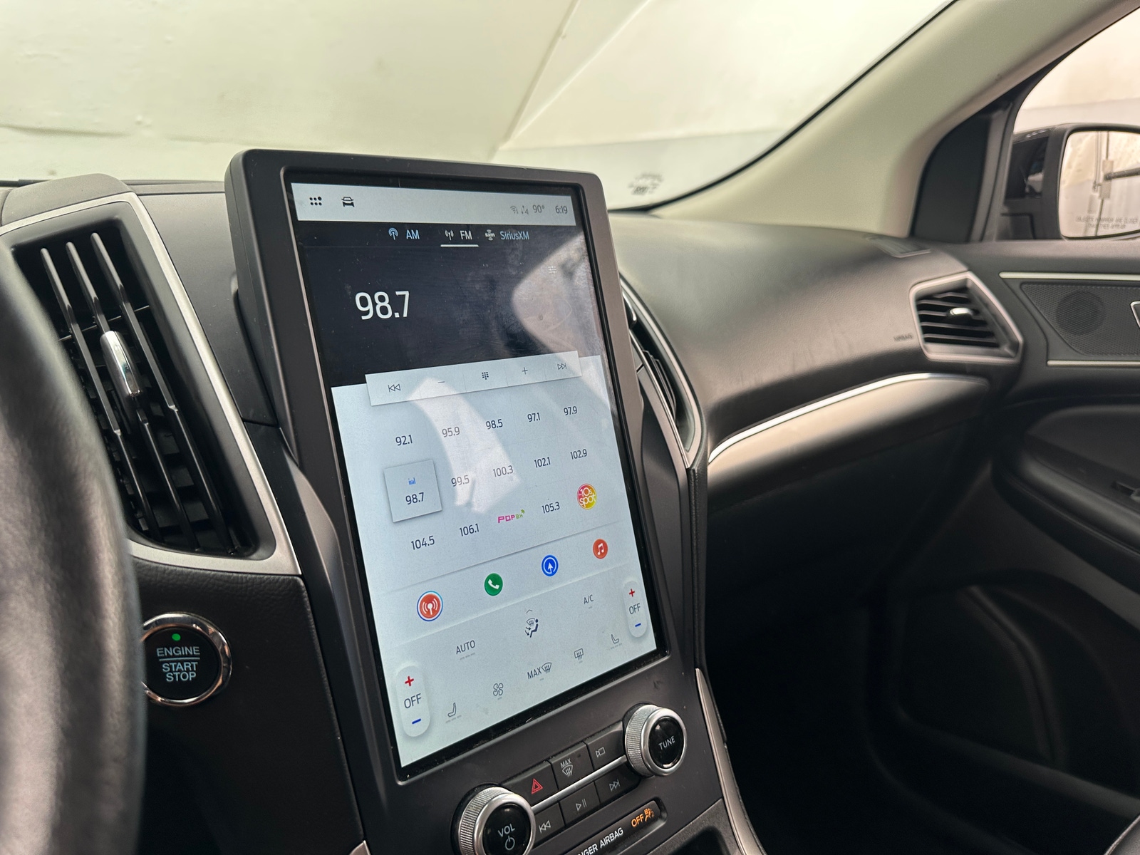 Thumbnail: 2022 Ford Edge - 3