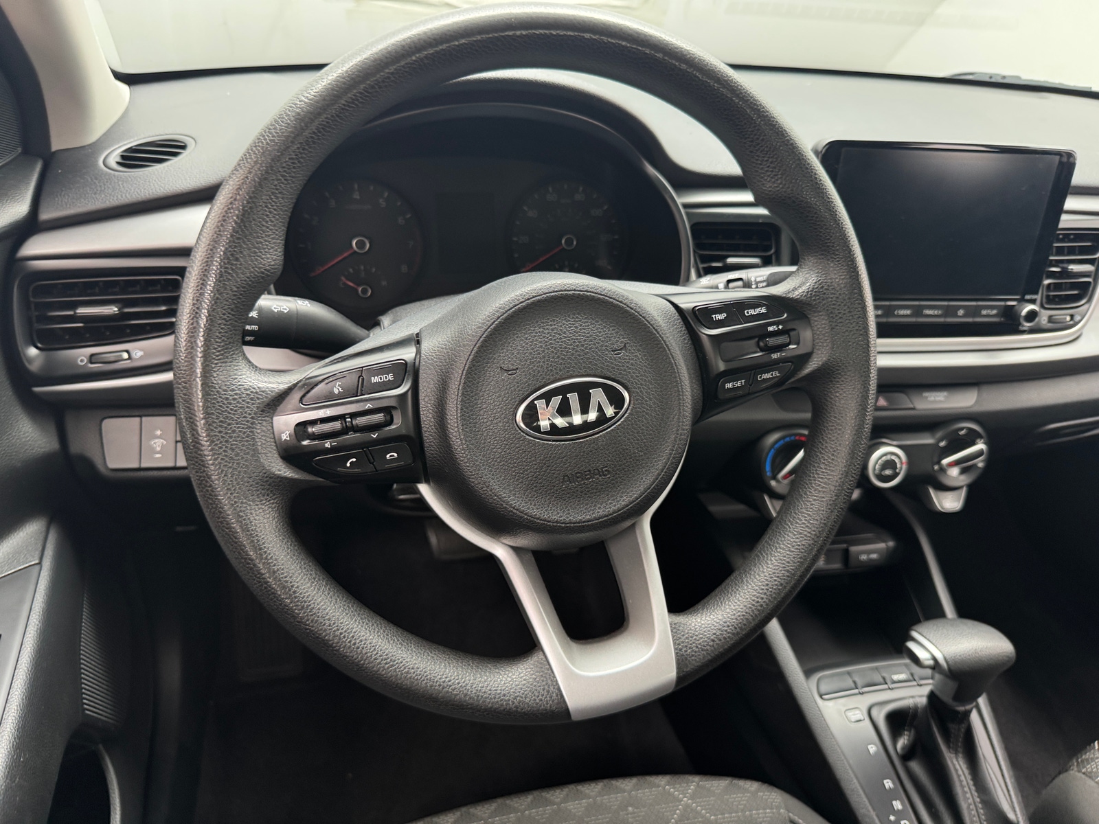 Thumbnail: 2021 Kia Rio - 5