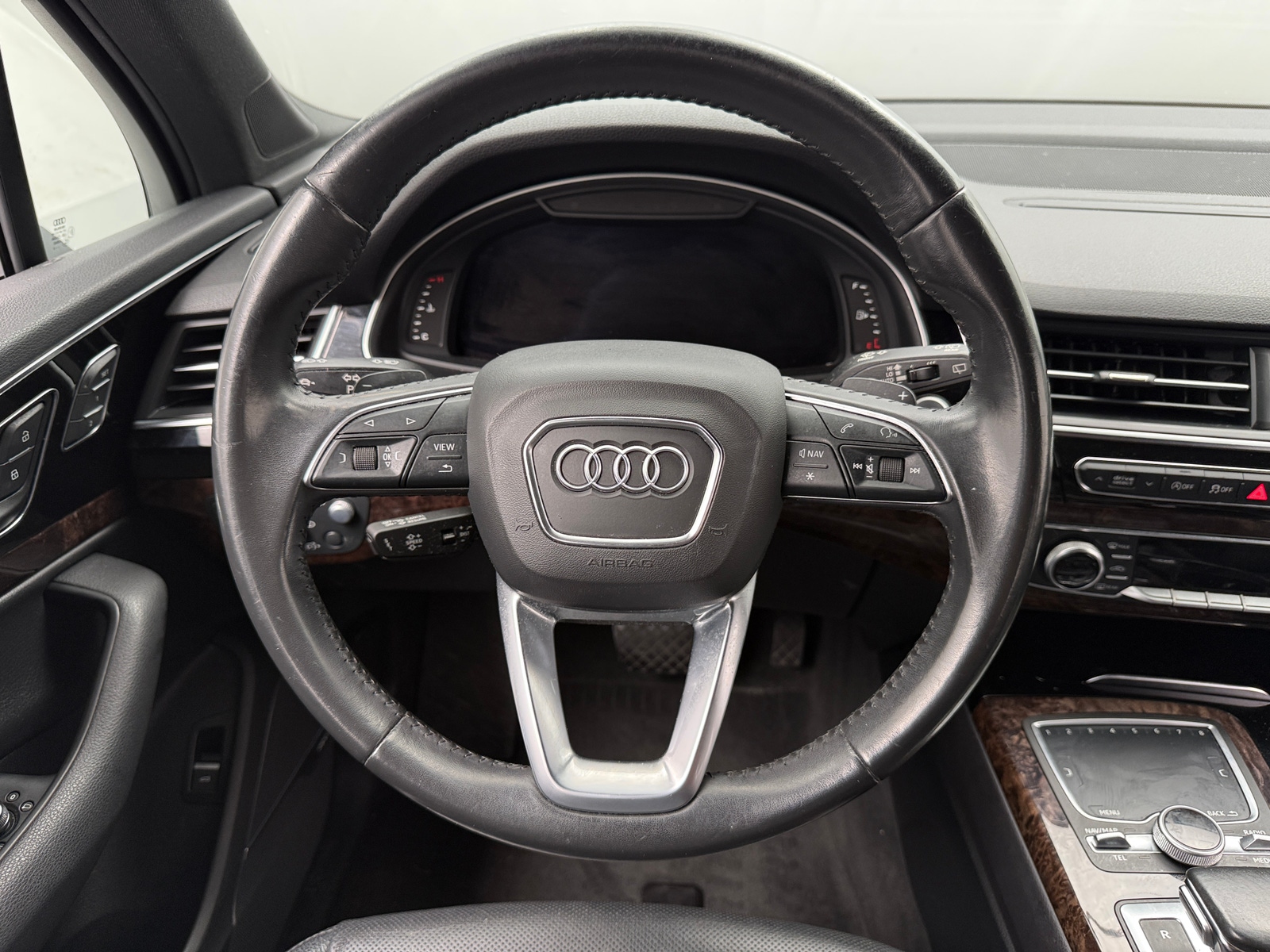 Thumbnail: 2019 Audi Q7 - 4