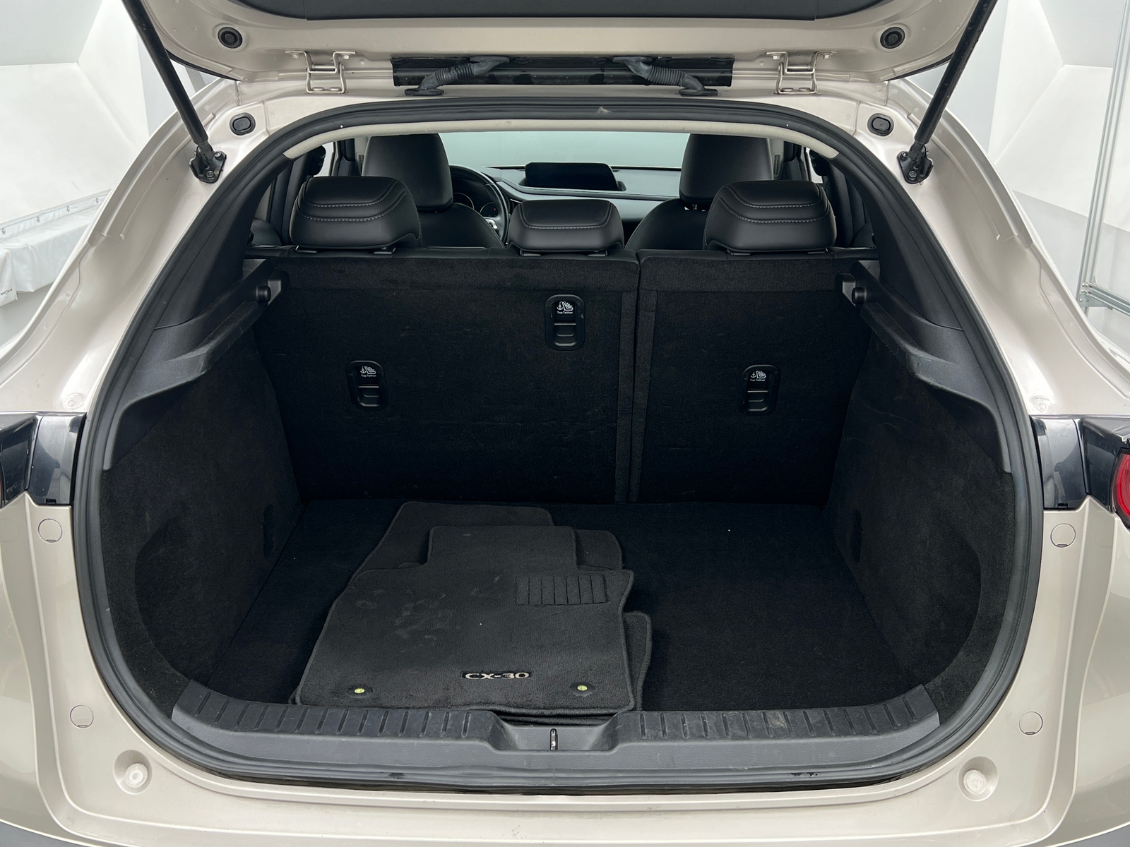 Thumbnail: 2024 Mazda CX-30 - 6