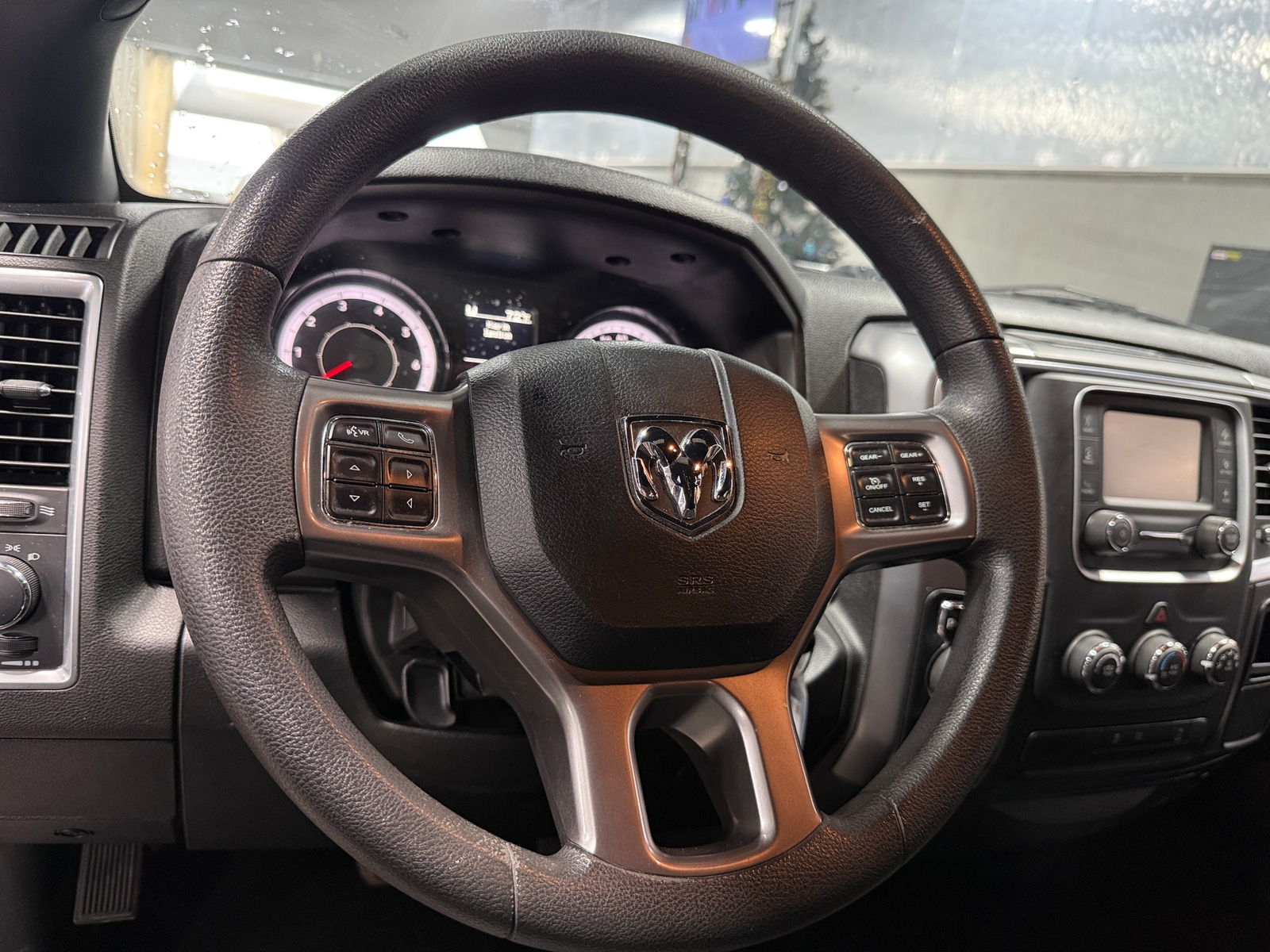 Thumbnail: 2024 RAM 1500 Classic - 5