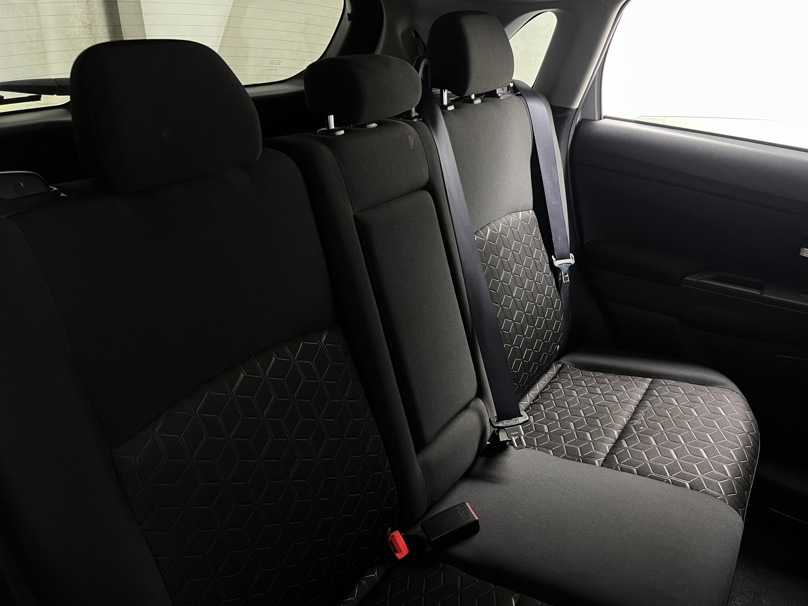 Thumbnail: 2024 Mitsubishi Outlander Sport - 6