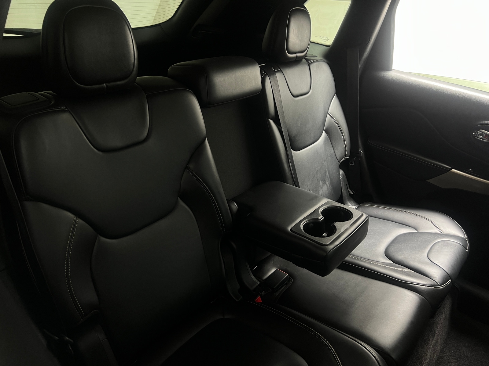 Thumbnail: 2017 Jeep Cherokee - 5